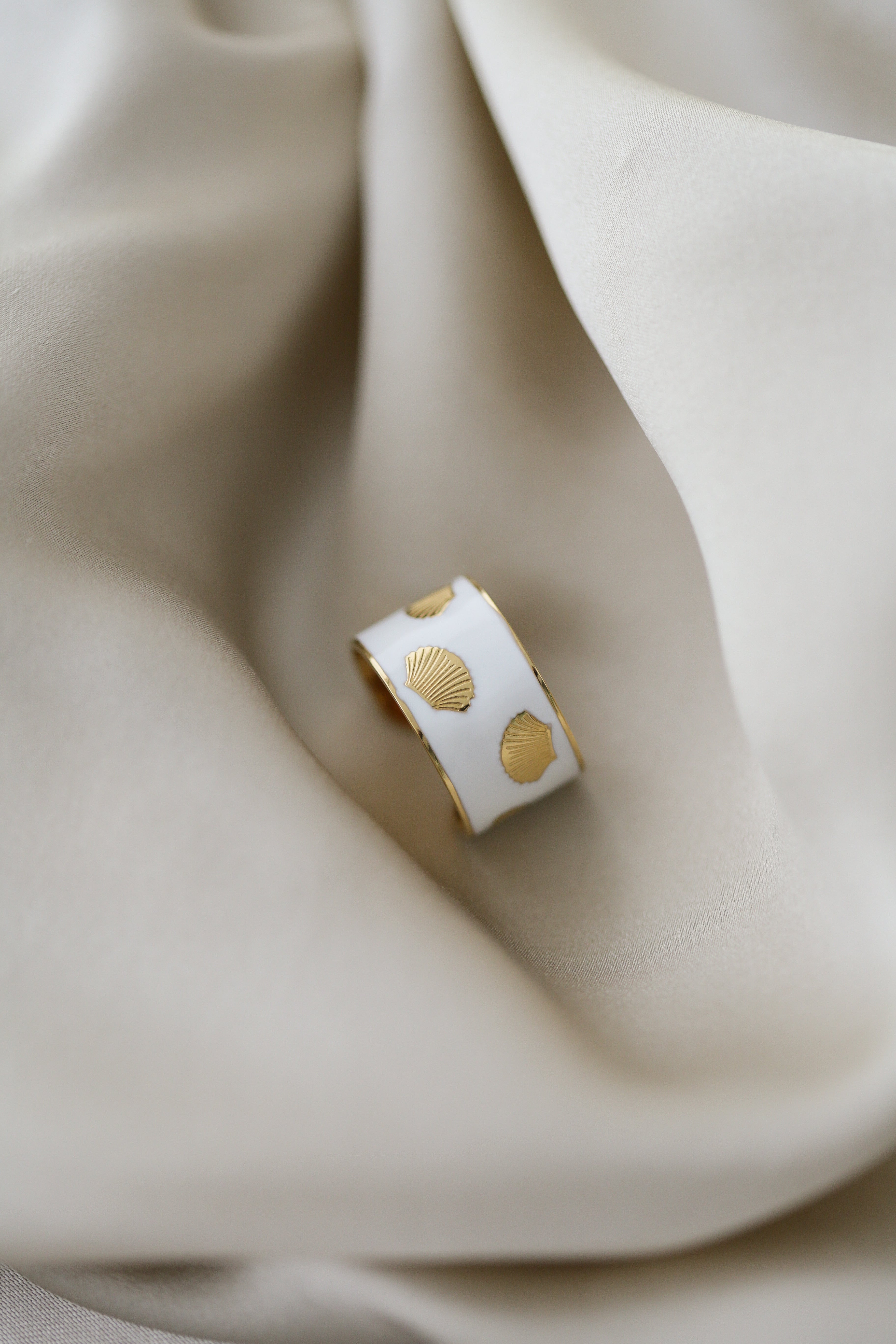 Xara Ring - Boutique Minimaliste has waterproof, durable, elegant and vintage inspired jewelry