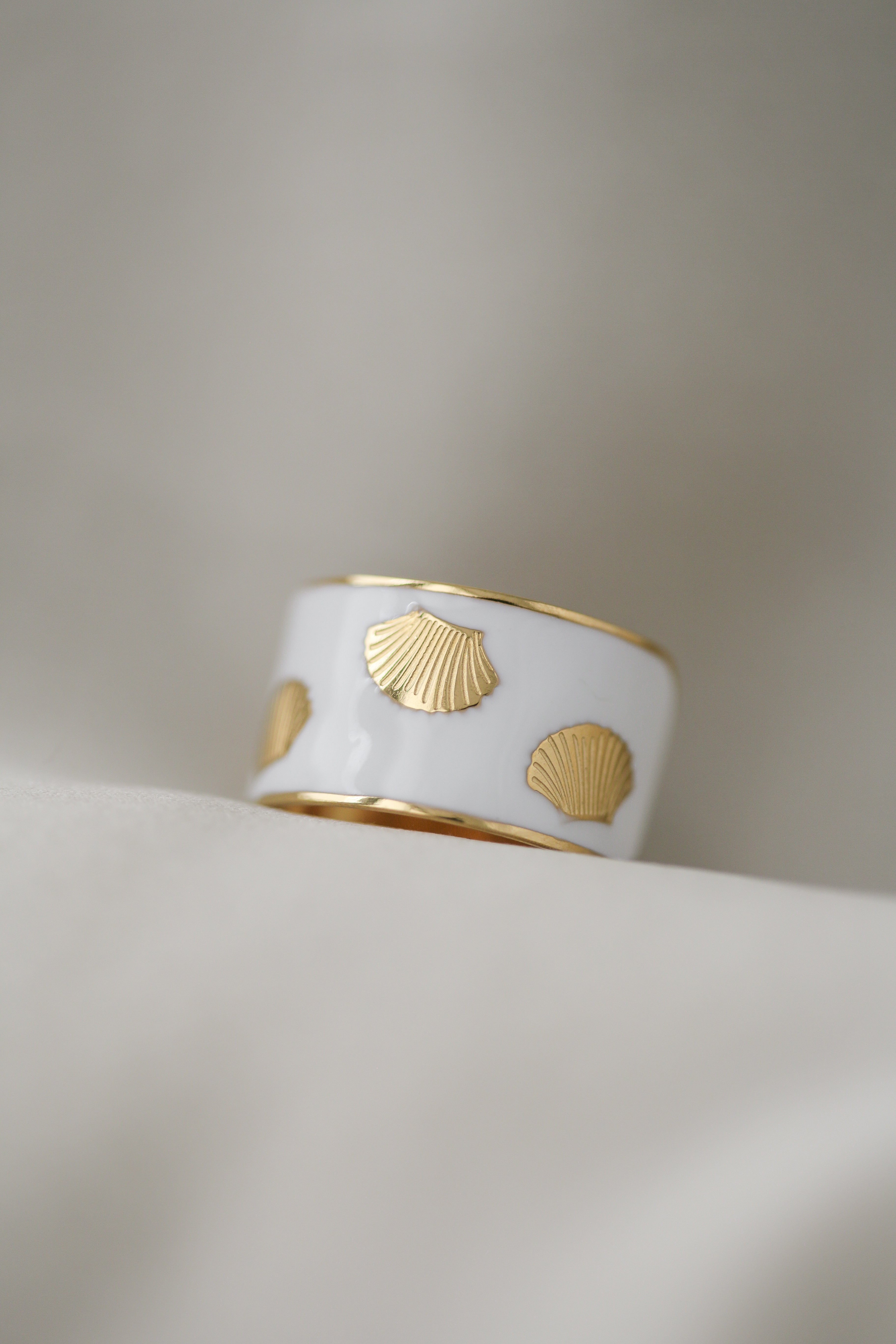 Xara Ring - Boutique Minimaliste has waterproof, durable, elegant and vintage inspired jewelry
