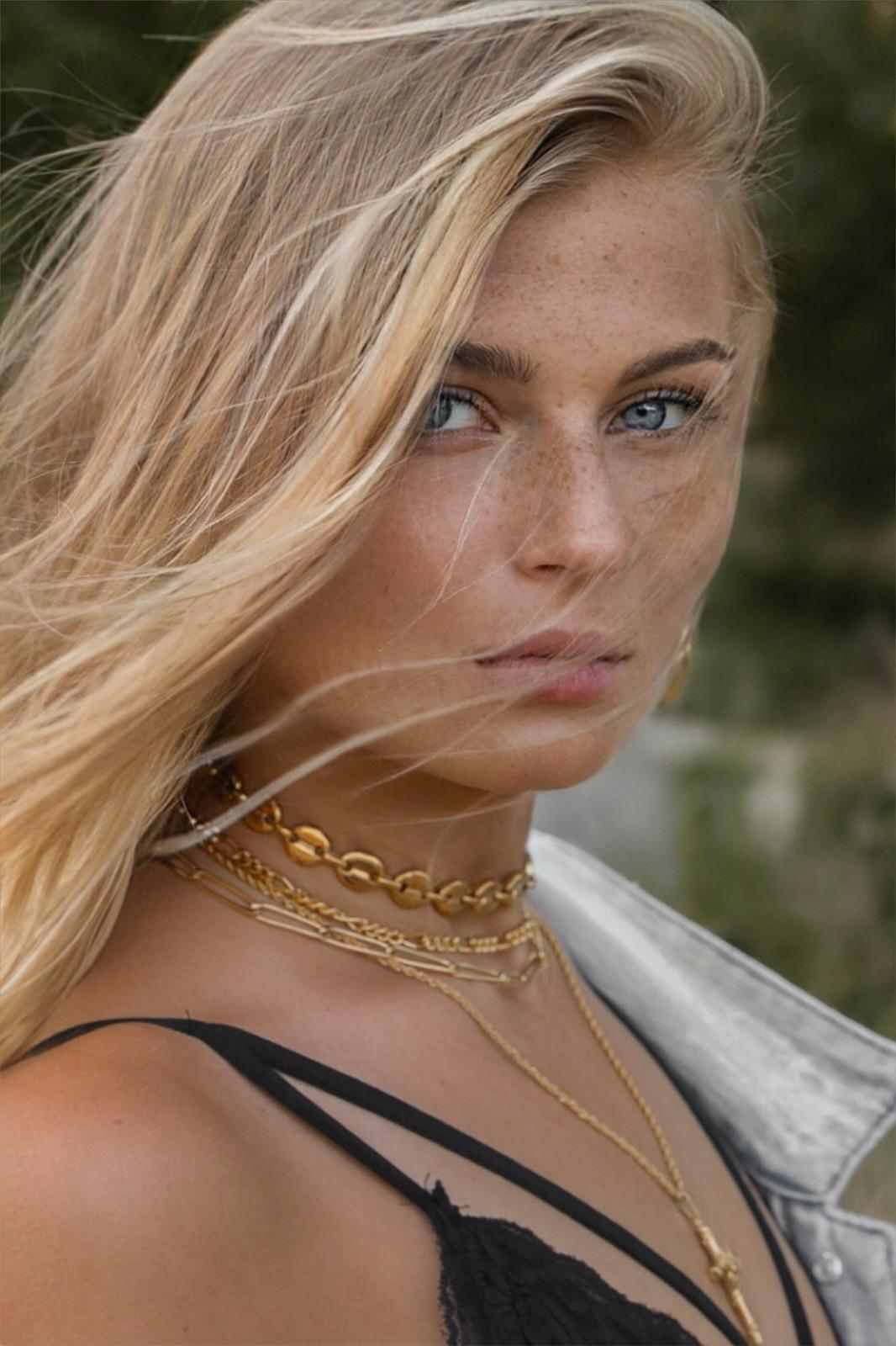 Softness Campaign - Boutique Minimaliste