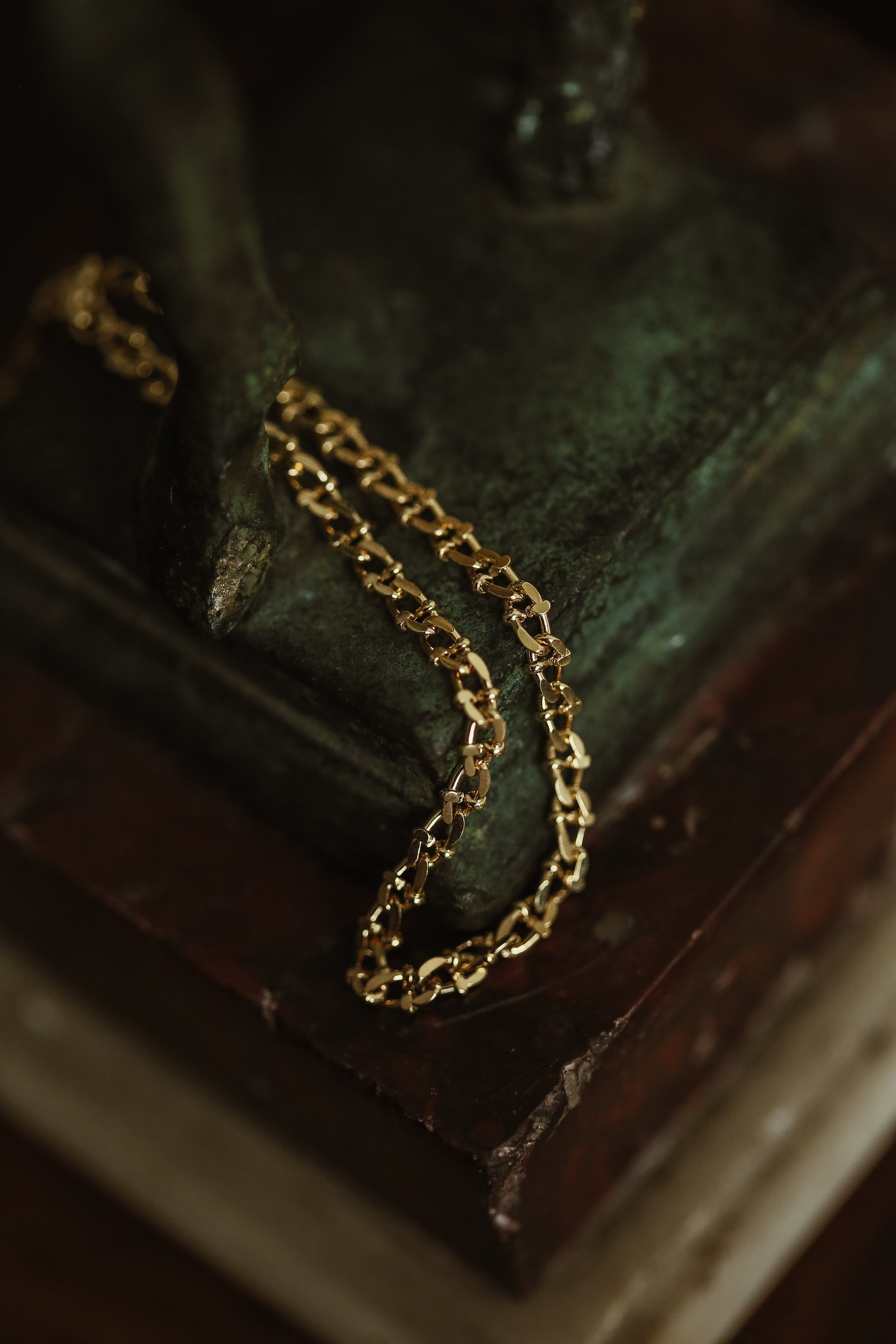 Bernadette (Vintage) Chain bracelet