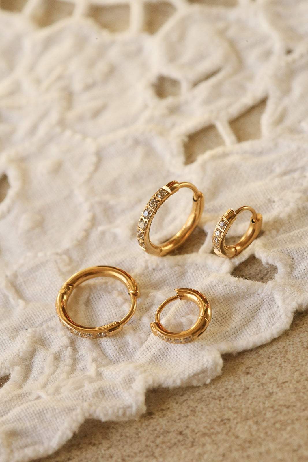 Mimi Grande & Petite Huggies