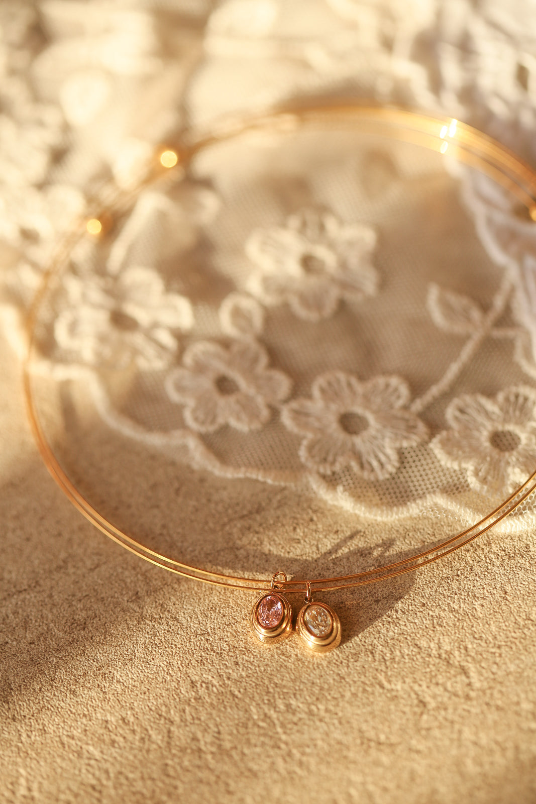 Claire Choker