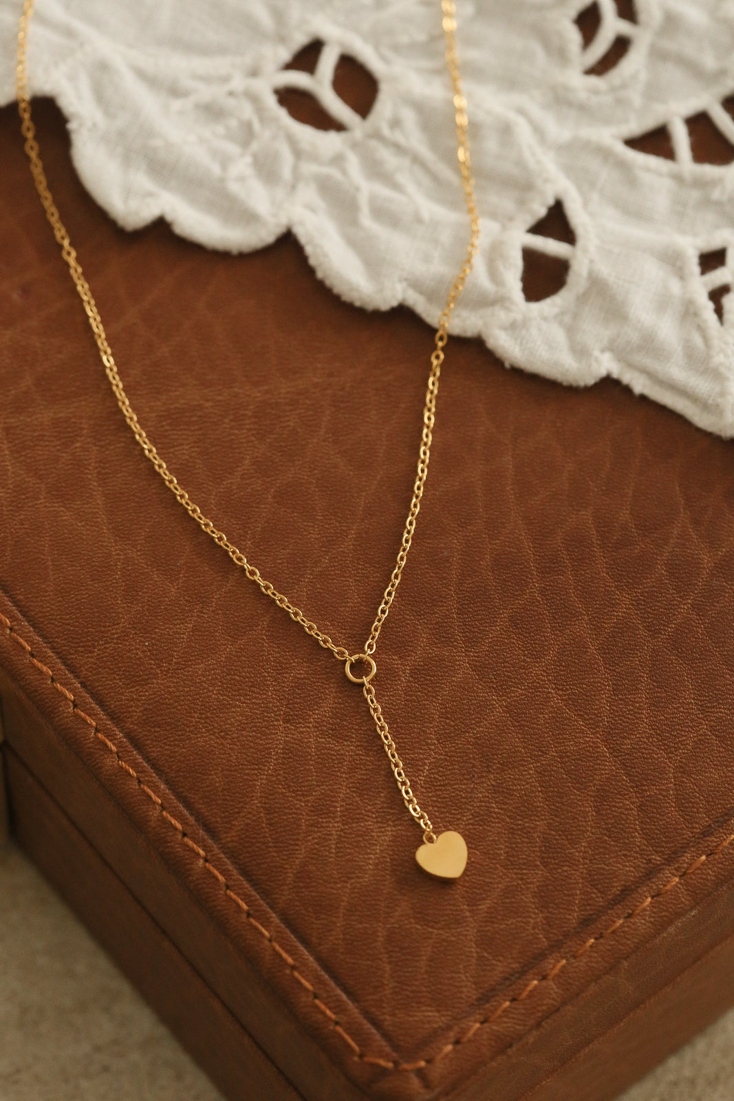 Agnès Lariat Necklace