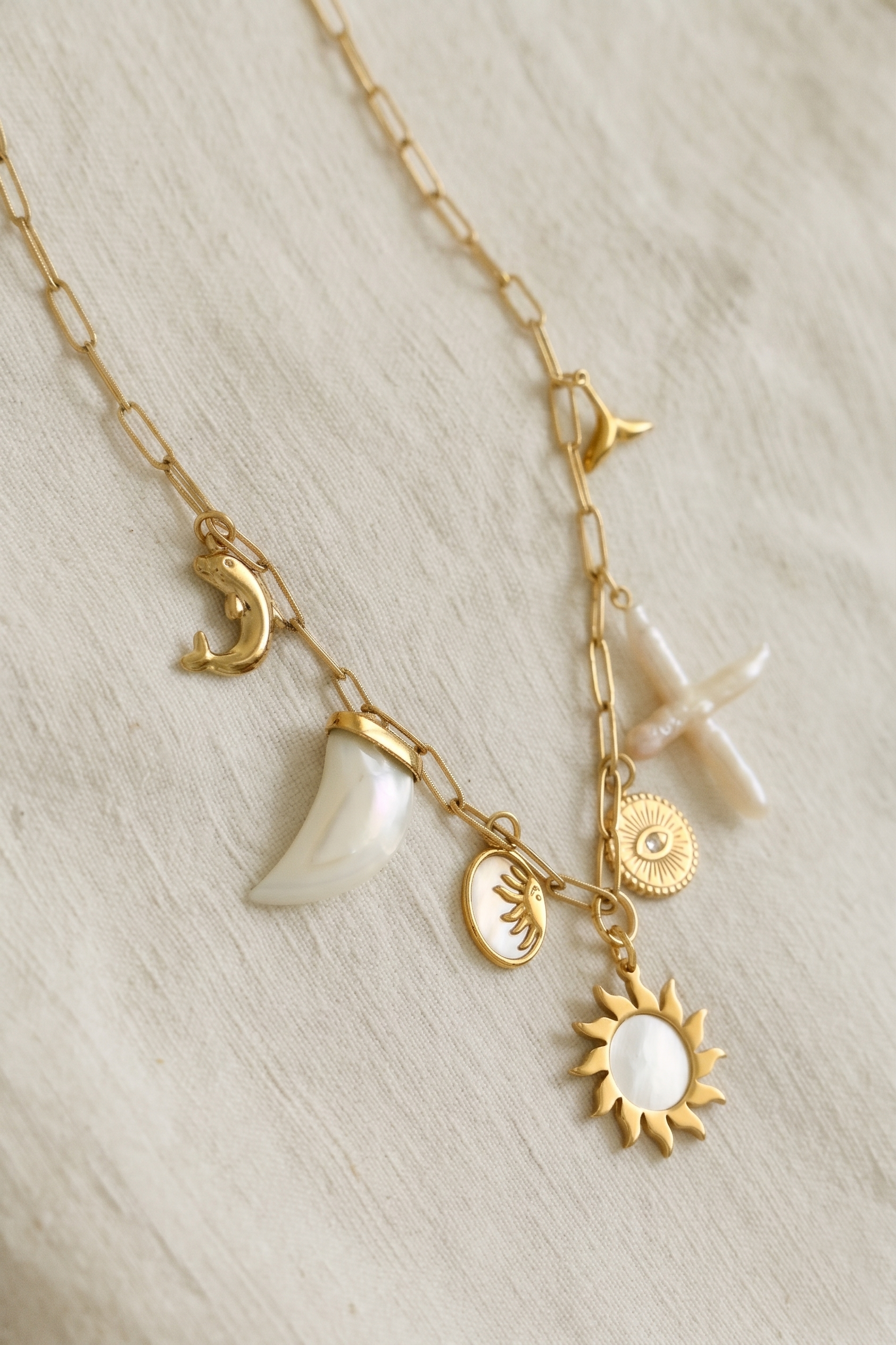 Alice Necklace