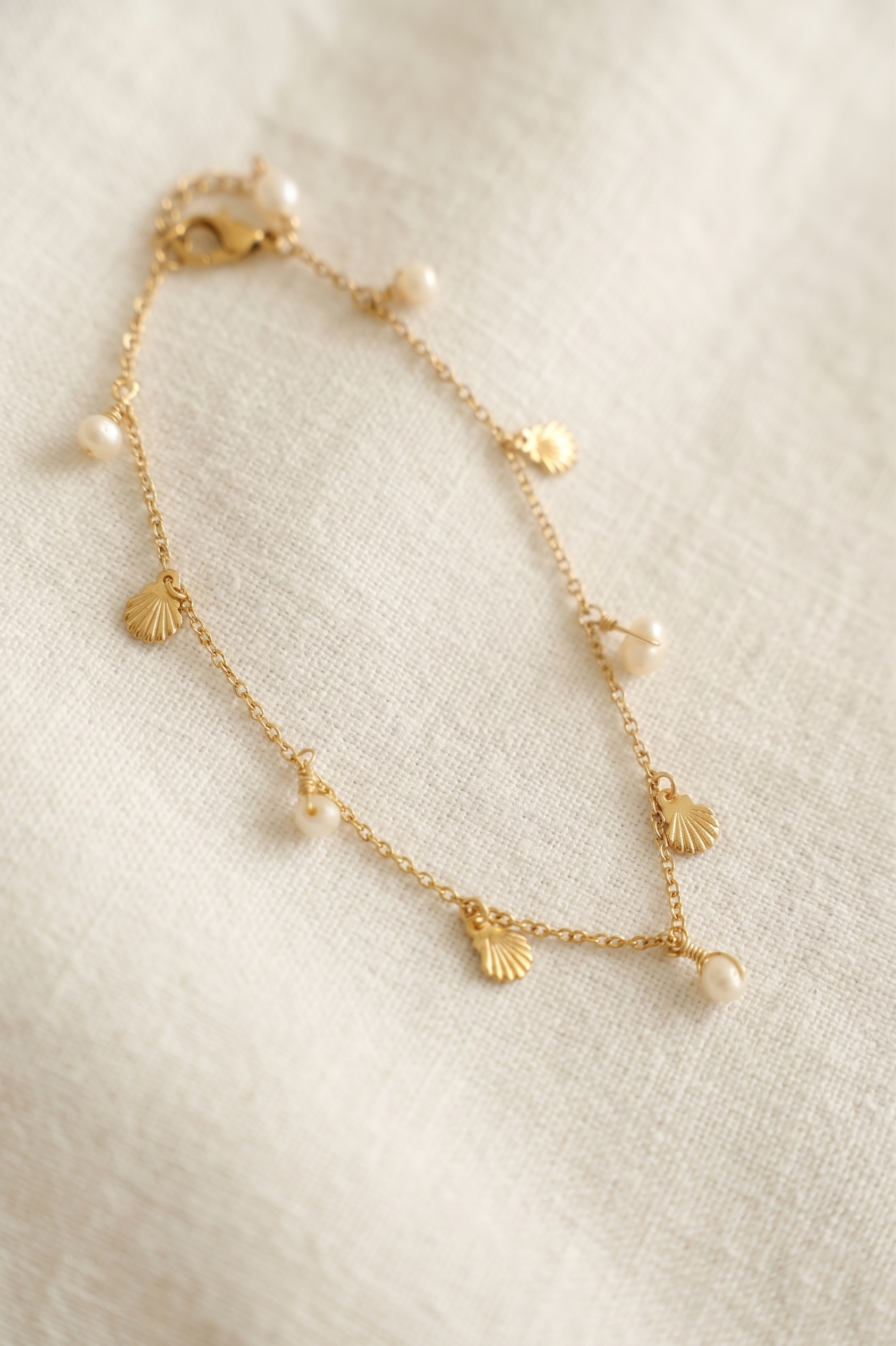 Marianne Anklet