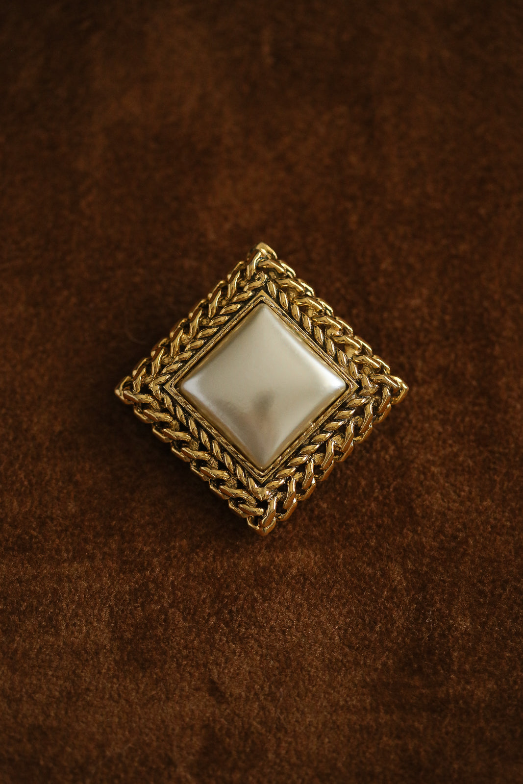 Augusta (vintage) Brooch