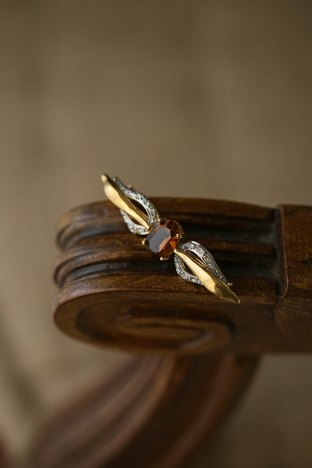 Rosamund (vintage) Brooch