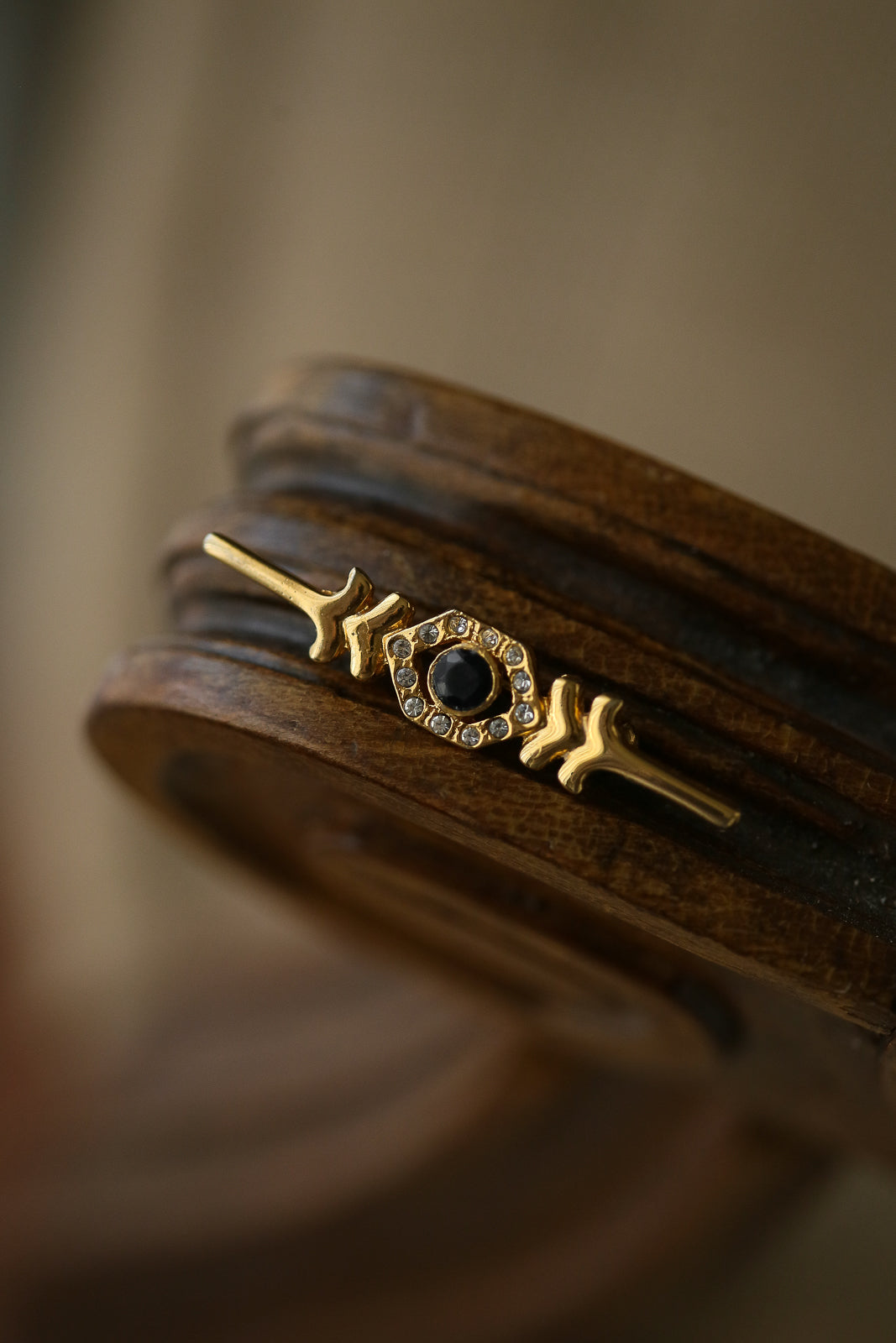 Genevieve (vintage) Brooch