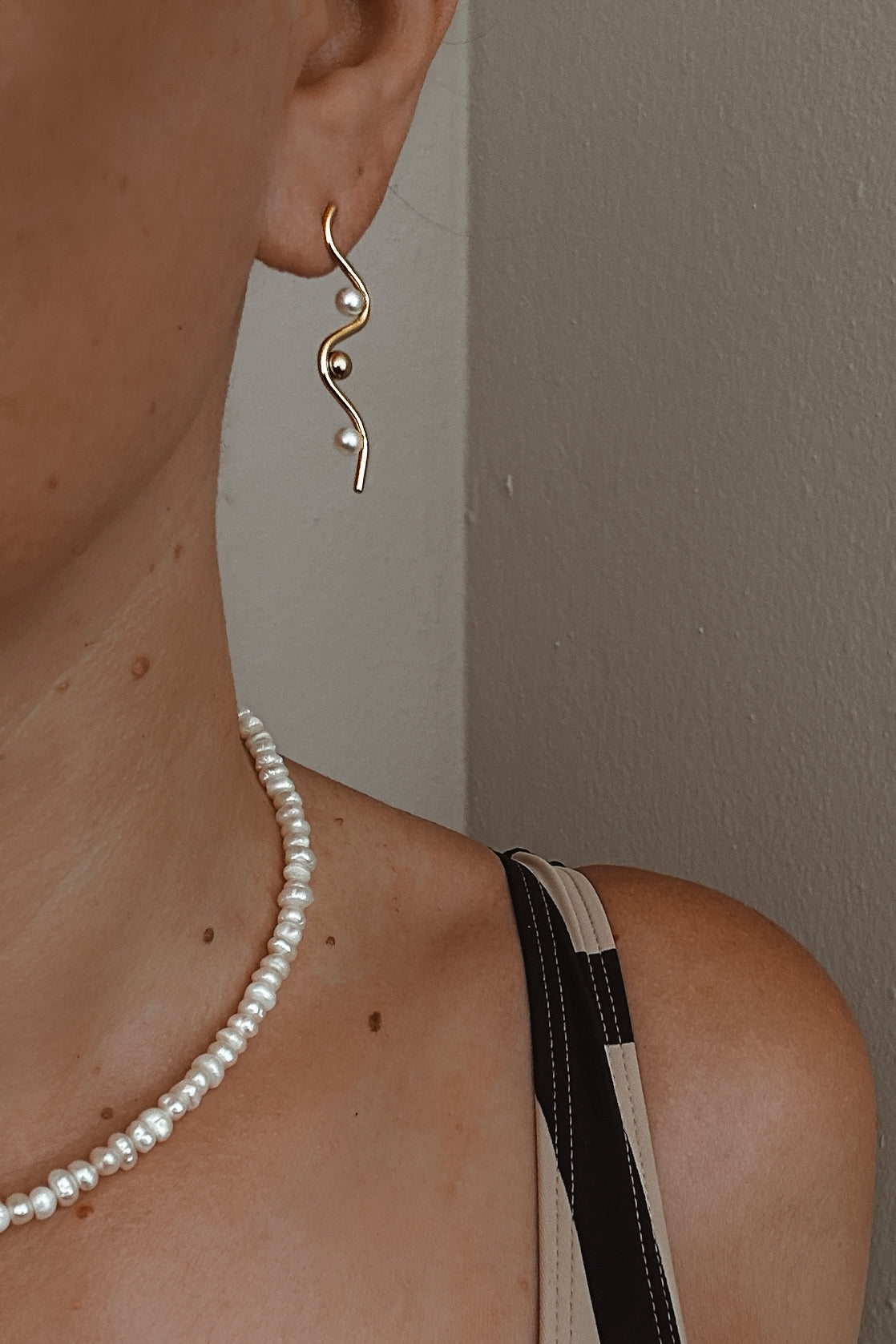 Wave & Pearls Earrings