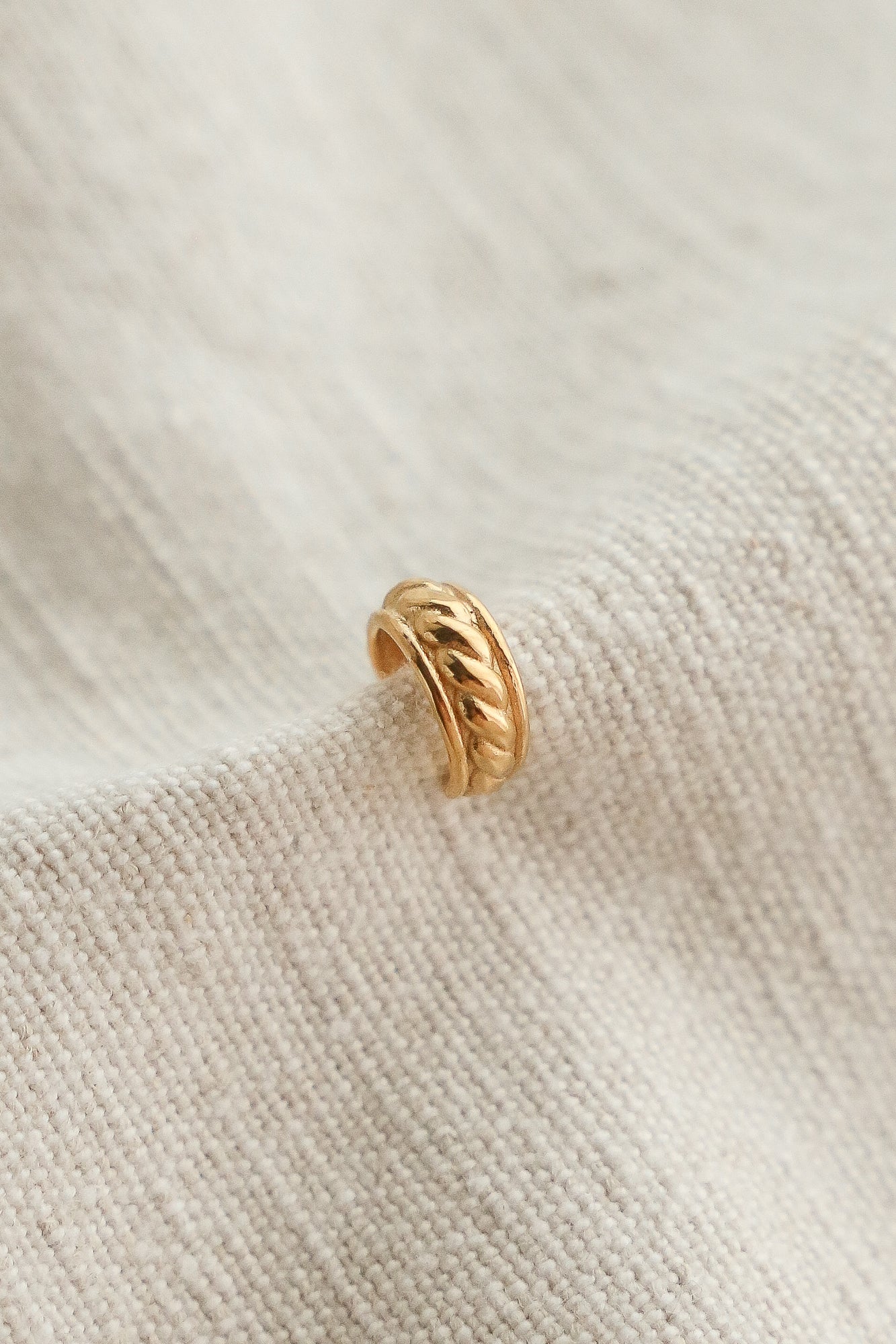 Pia Ear Cuff