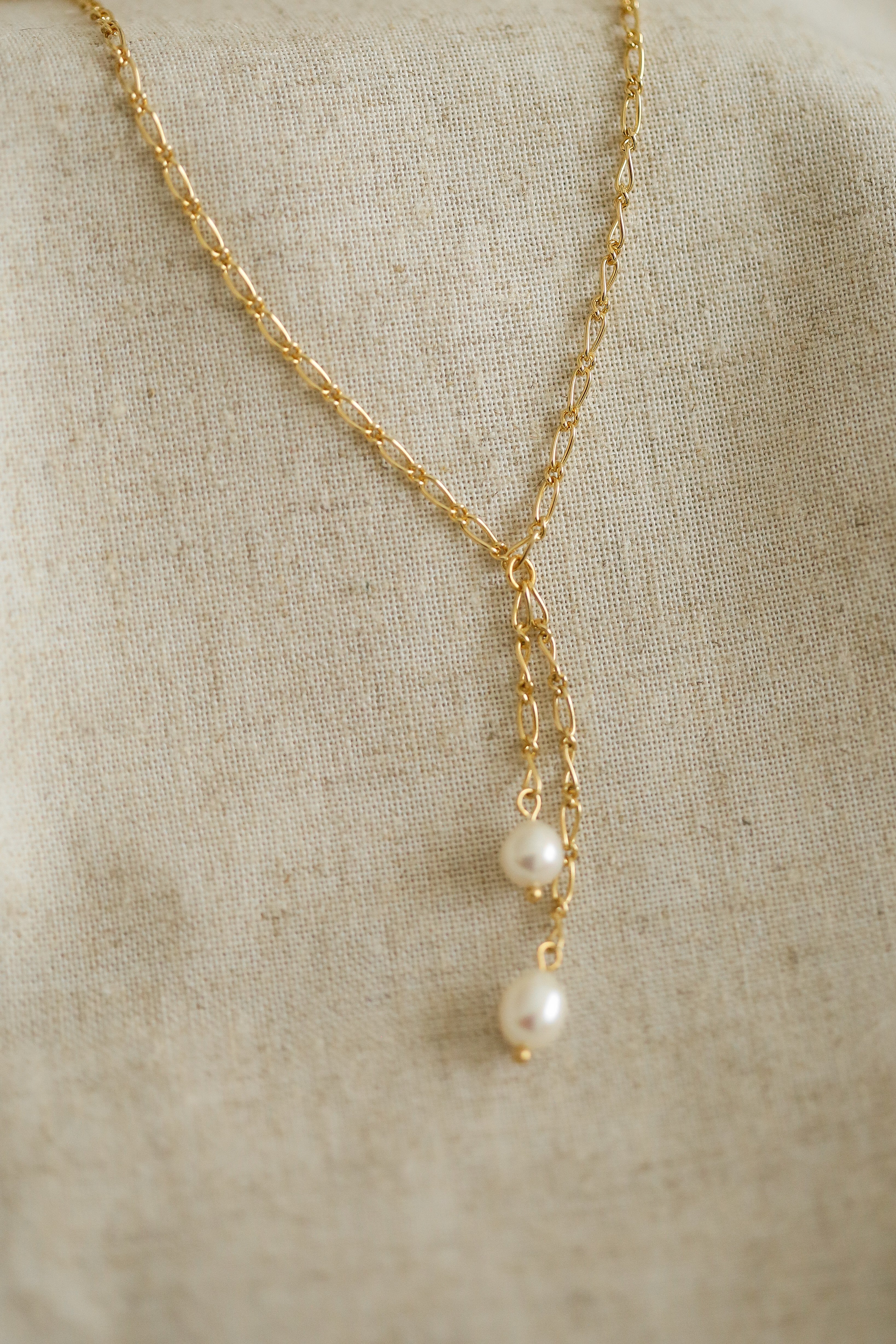 Béatrice (vintage) Necklace