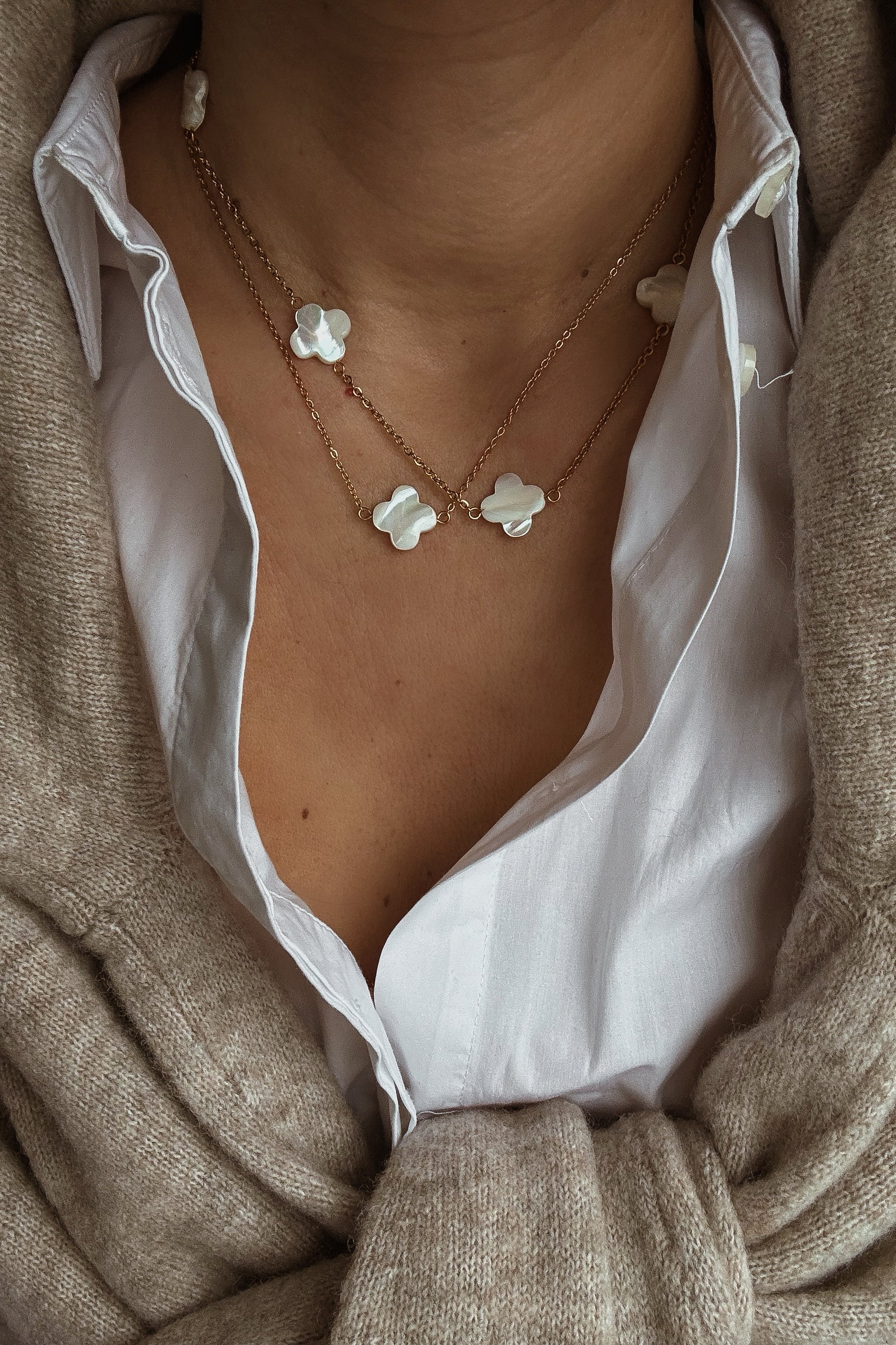 Abigail Single Necklace - Boutique Minimaliste has waterproof, durable, elegant and vintage inspired jewelry