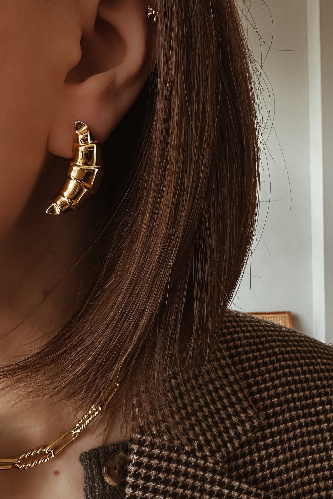 Alia Statement Earrings - Boutique Minimaliste has waterproof, durable, elegant and vintage inspired jewelry