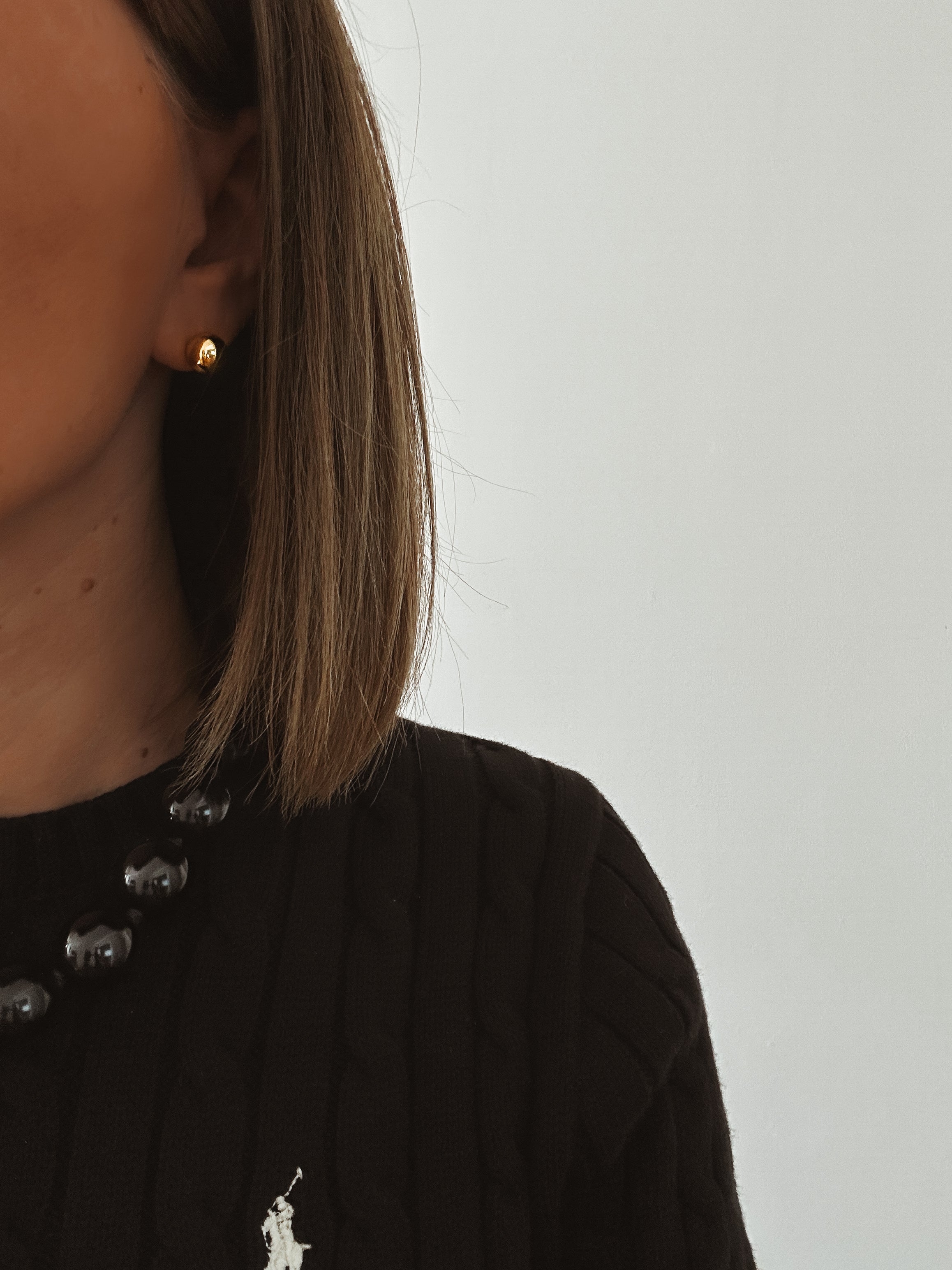 Amata Studs - Boutique Minimaliste has waterproof, durable, elegant and vintage inspired jewelry