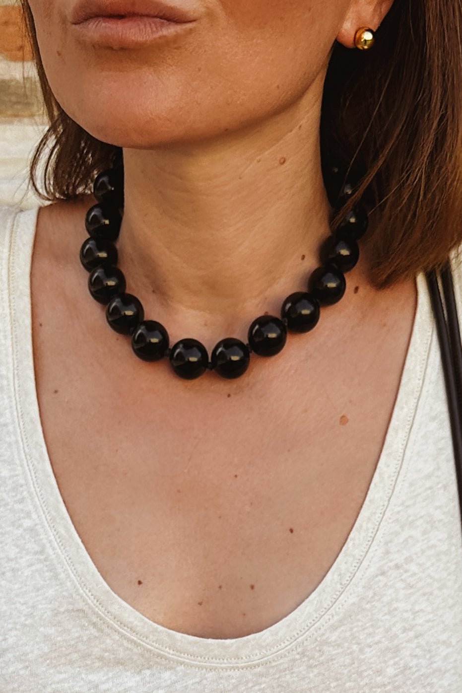 Amata Studs - Boutique Minimaliste has waterproof, durable, elegant and vintage inspired jewelry