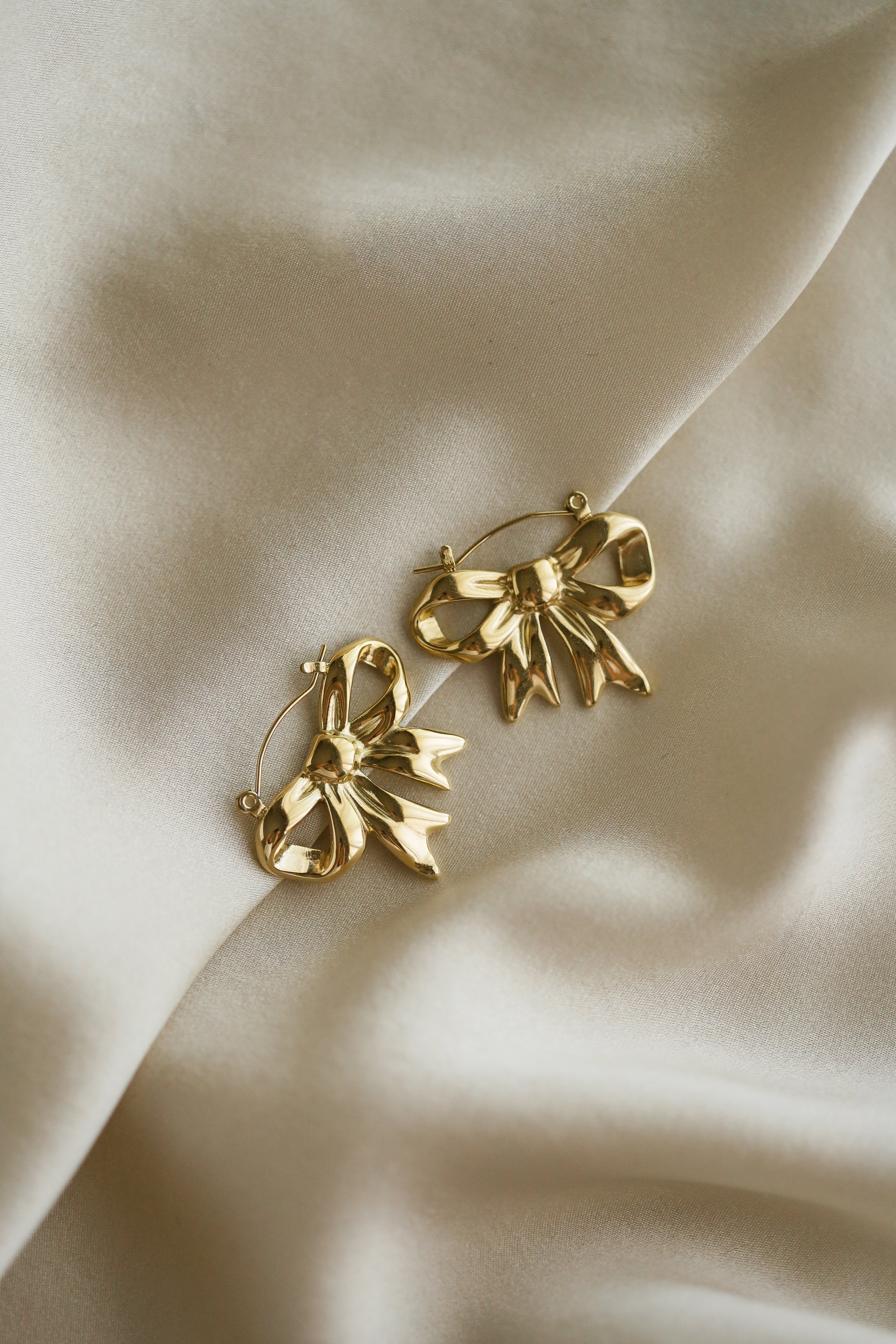 Angelina Earrings - Boutique Minimaliste has waterproof, durable, elegant and vintage inspired jewelry