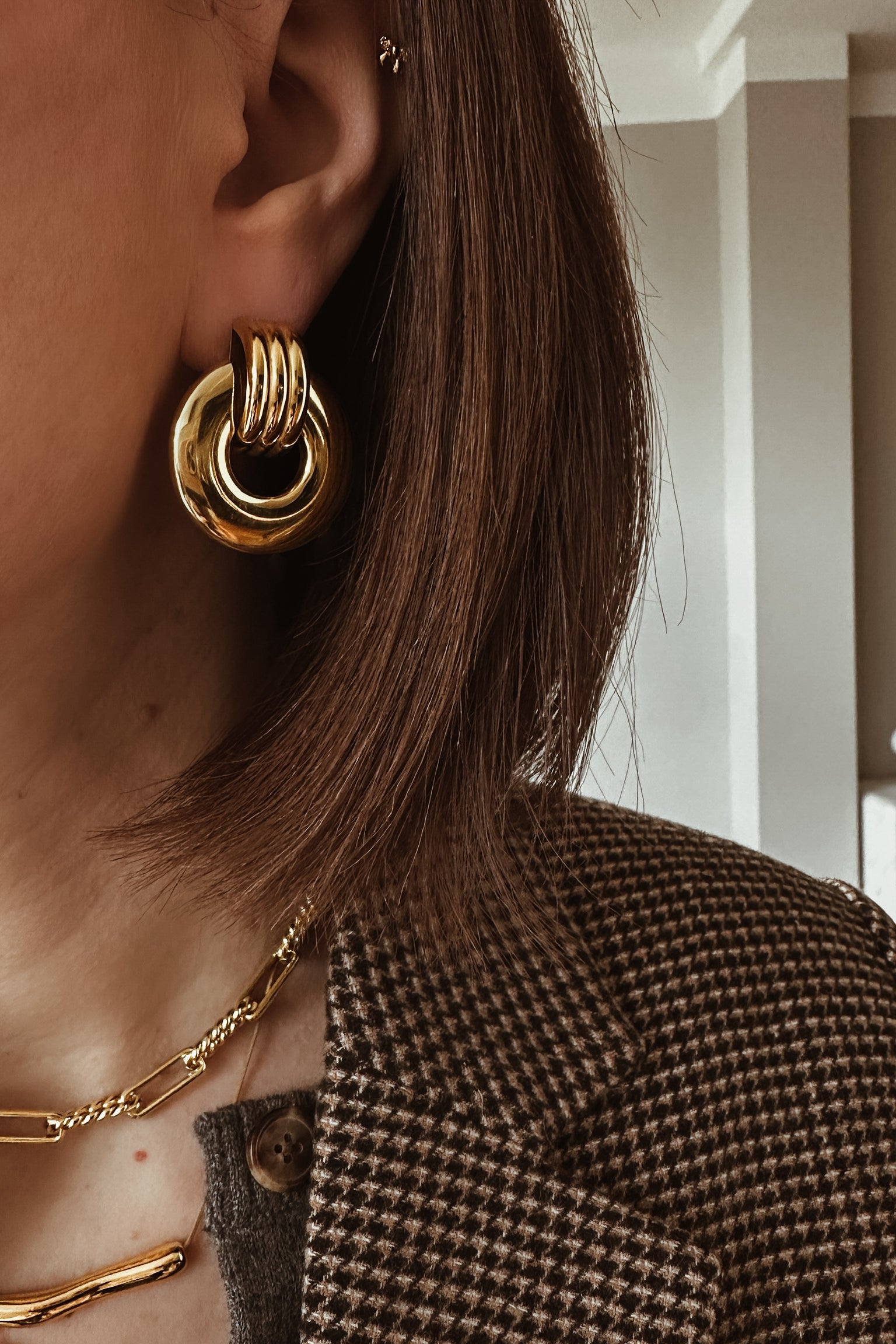 Anne Statement Earrings - Boutique Minimaliste has waterproof, durable, elegant and vintage inspired jewelry