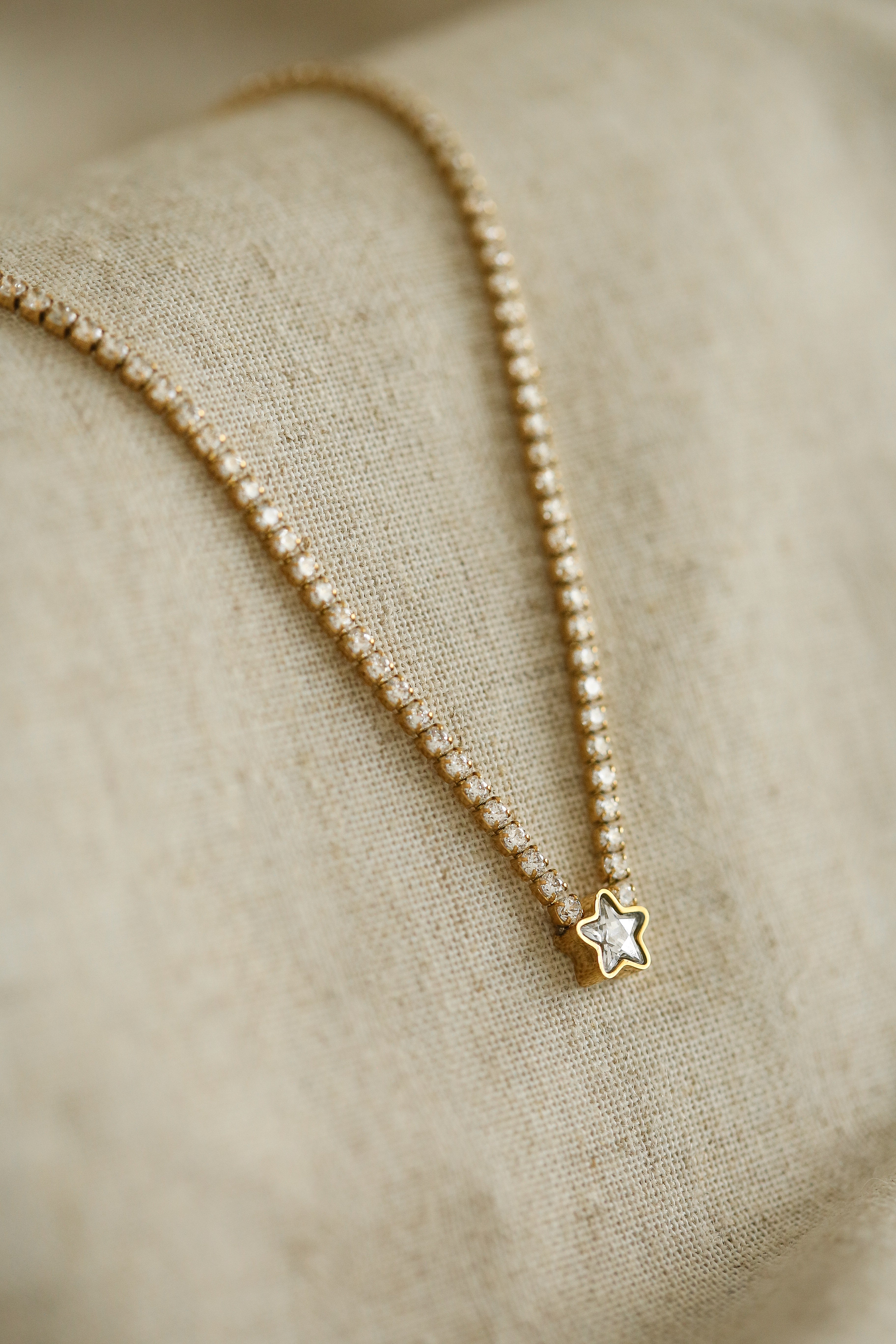 Aveline Necklace - has waterproof, durable, elegant and vintage inspired jewelry