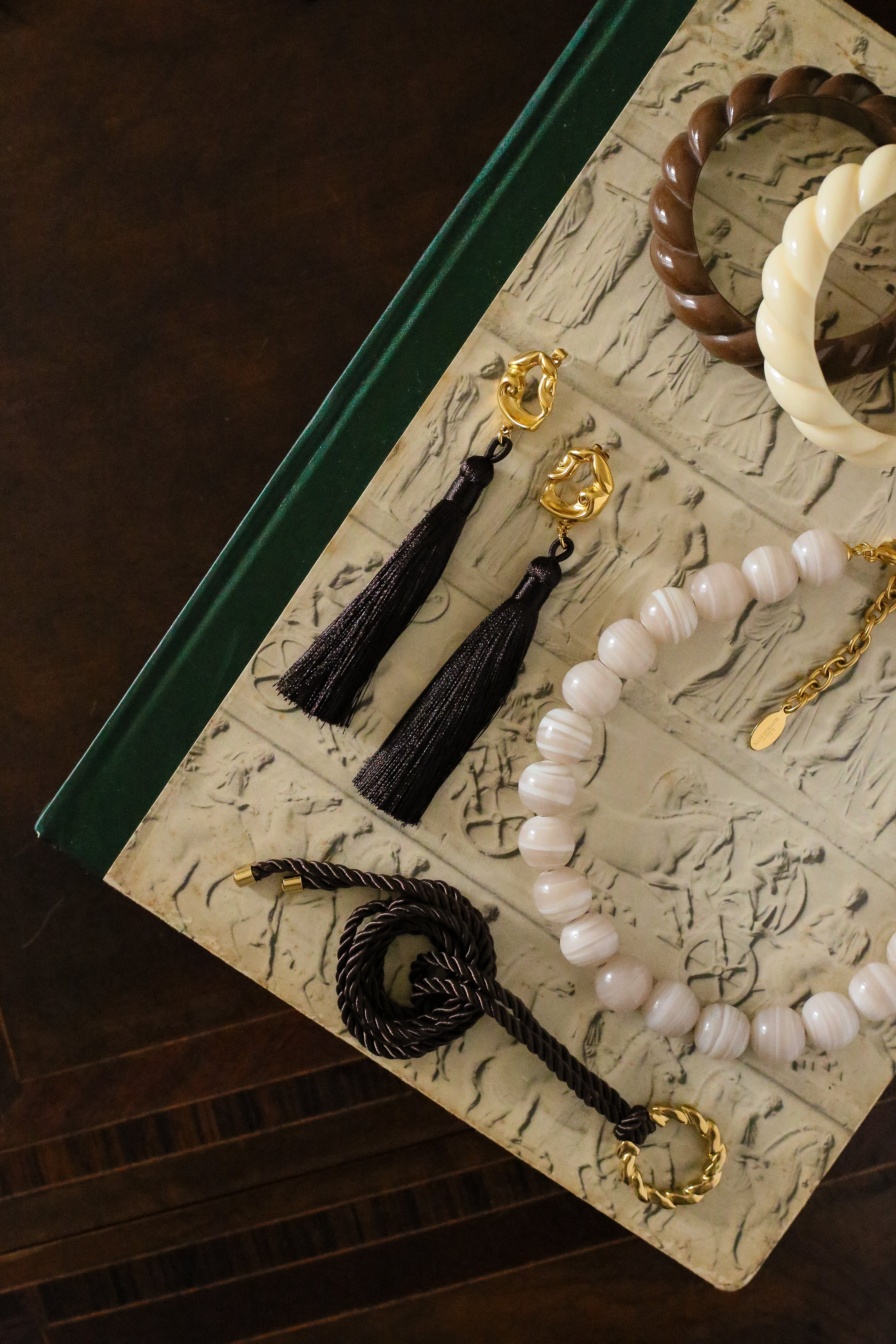 Brielle Necklace - Boutique Minimaliste has waterproof, durable, elegant and vintage inspired jewelry