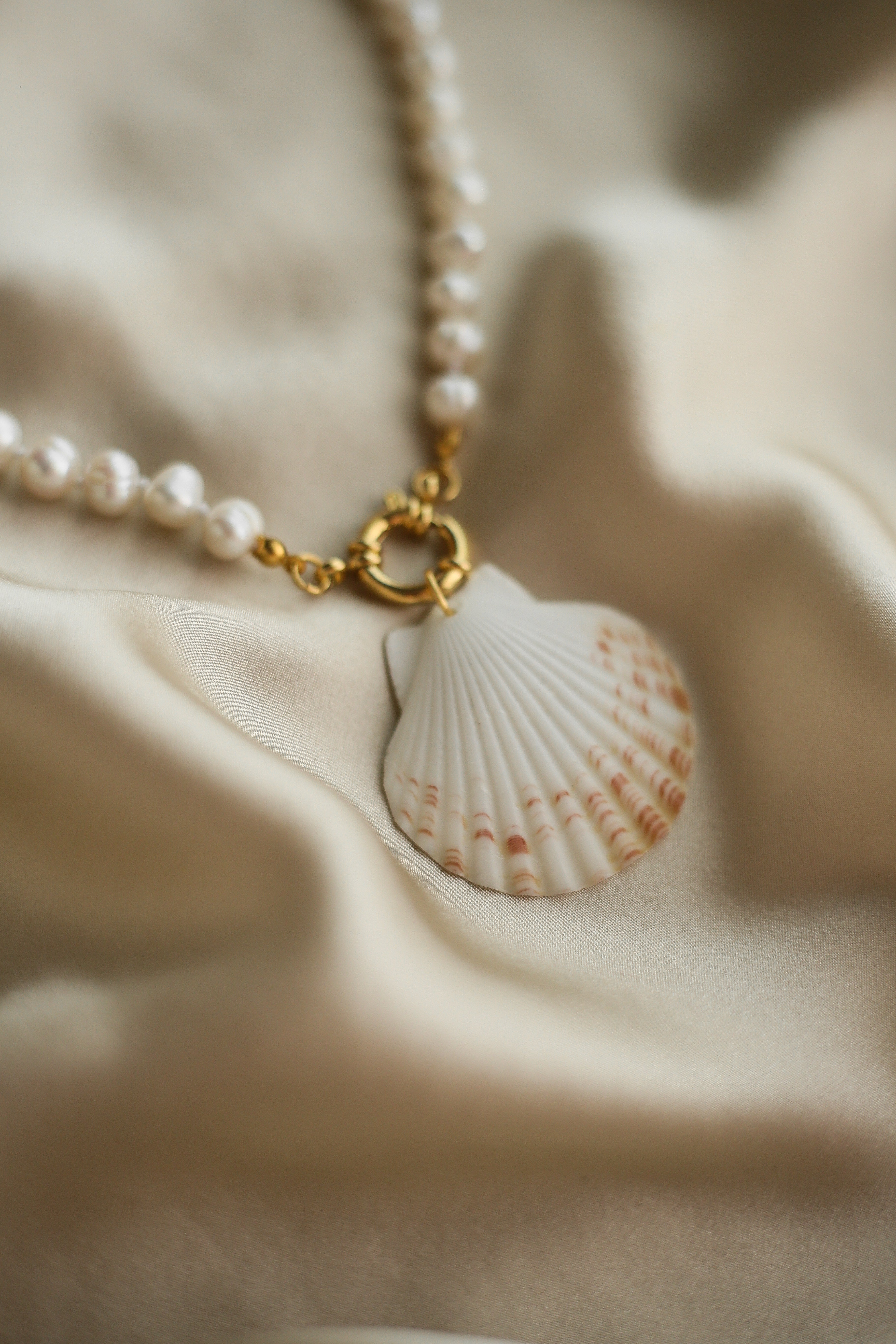 Cali Necklace - has waterproof, durable, elegant and vintage inspired jewelry