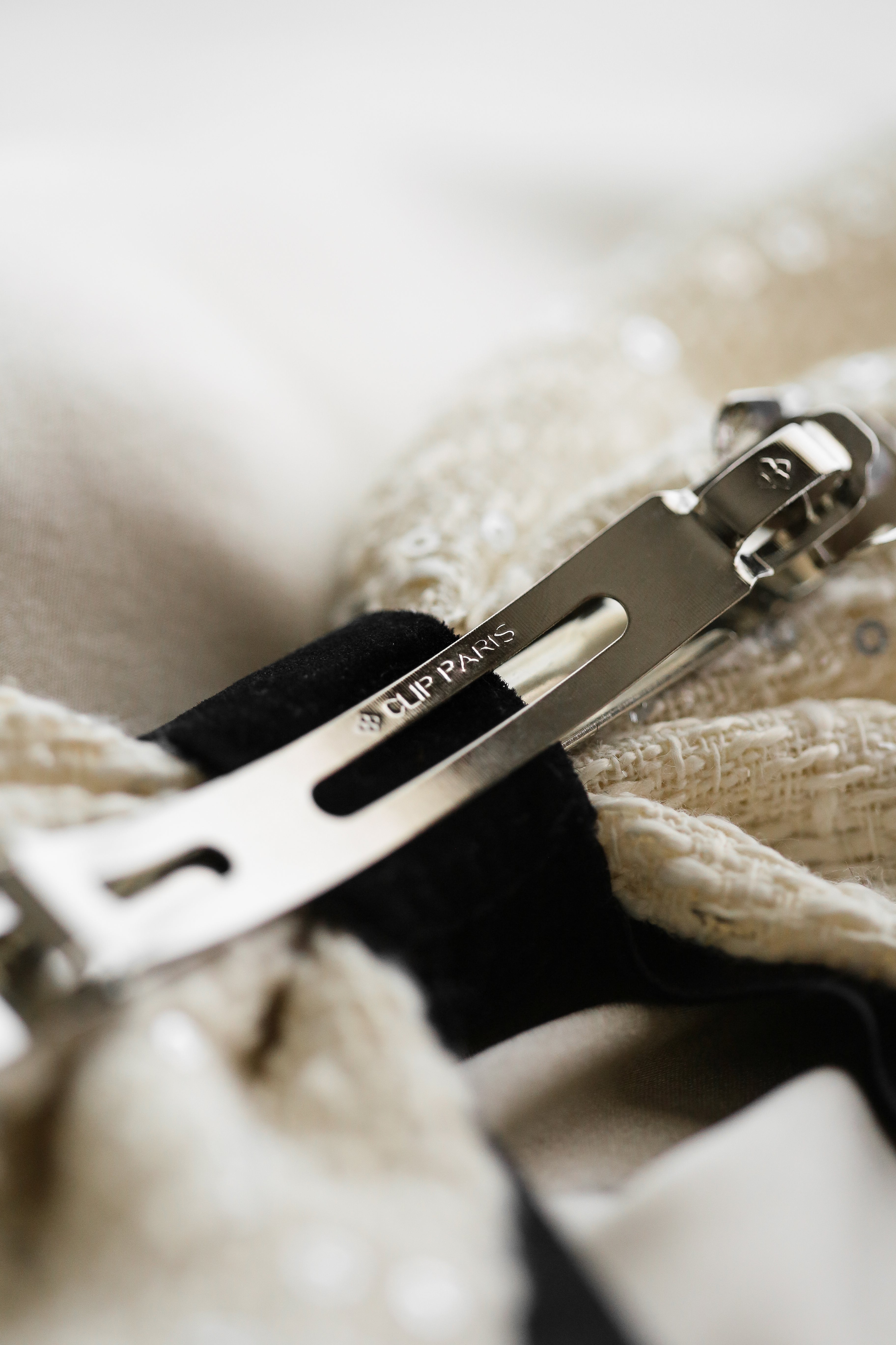 Caroline Bow Barrette - Boutique Minimaliste has waterproof, durable, elegant and vintage inspired jewelry