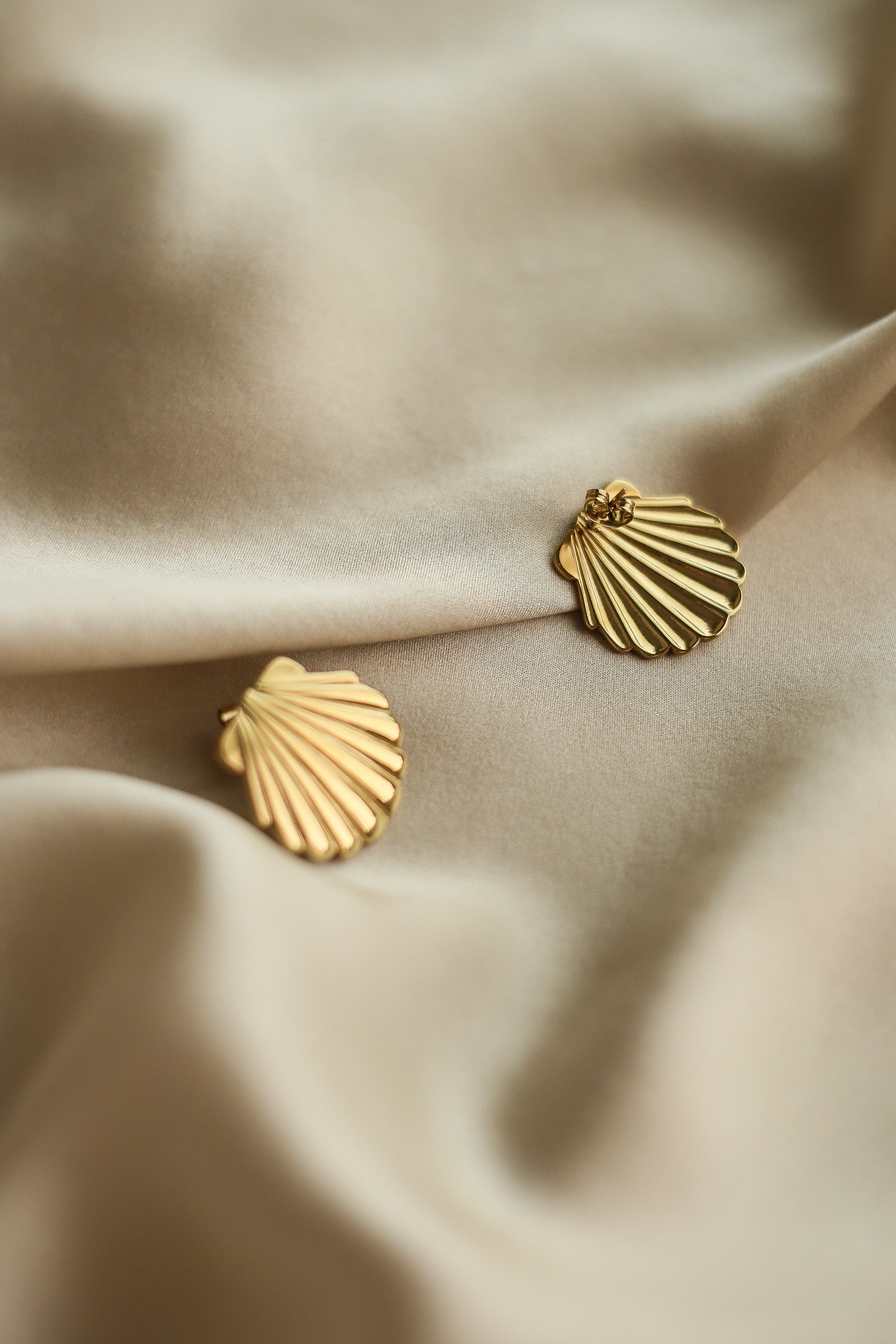 Cathie Earrings - has waterproof, durable, elegant and vintage inspired jewelry