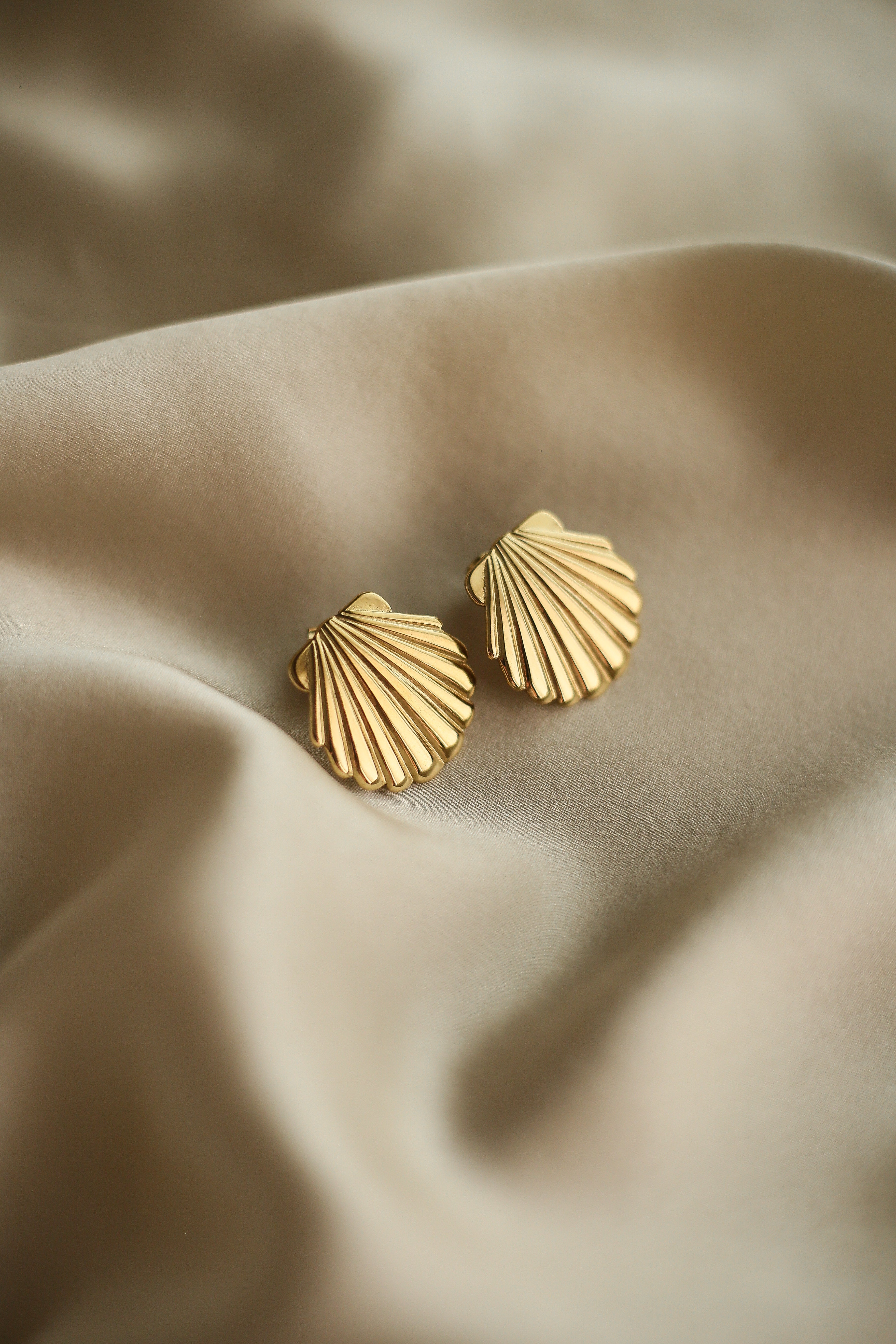Cathie Earrings - has waterproof, durable, elegant and vintage inspired jewelry