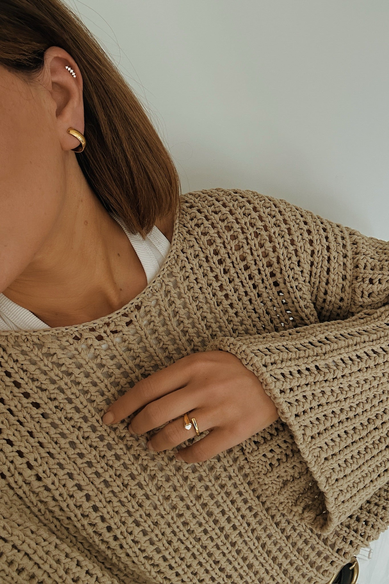 Clip on Minimal Hoops - Boutique Minimaliste has waterproof, durable, elegant and vintage inspired jewelry