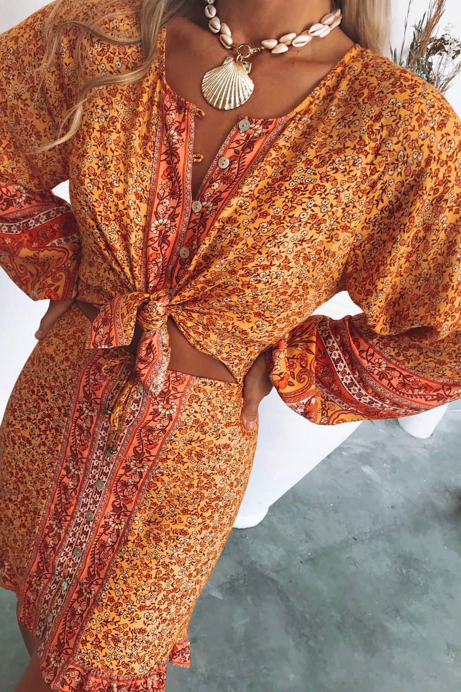 Coquillage Necklace - has waterproof, durable, elegant and vintage inspired jewelry