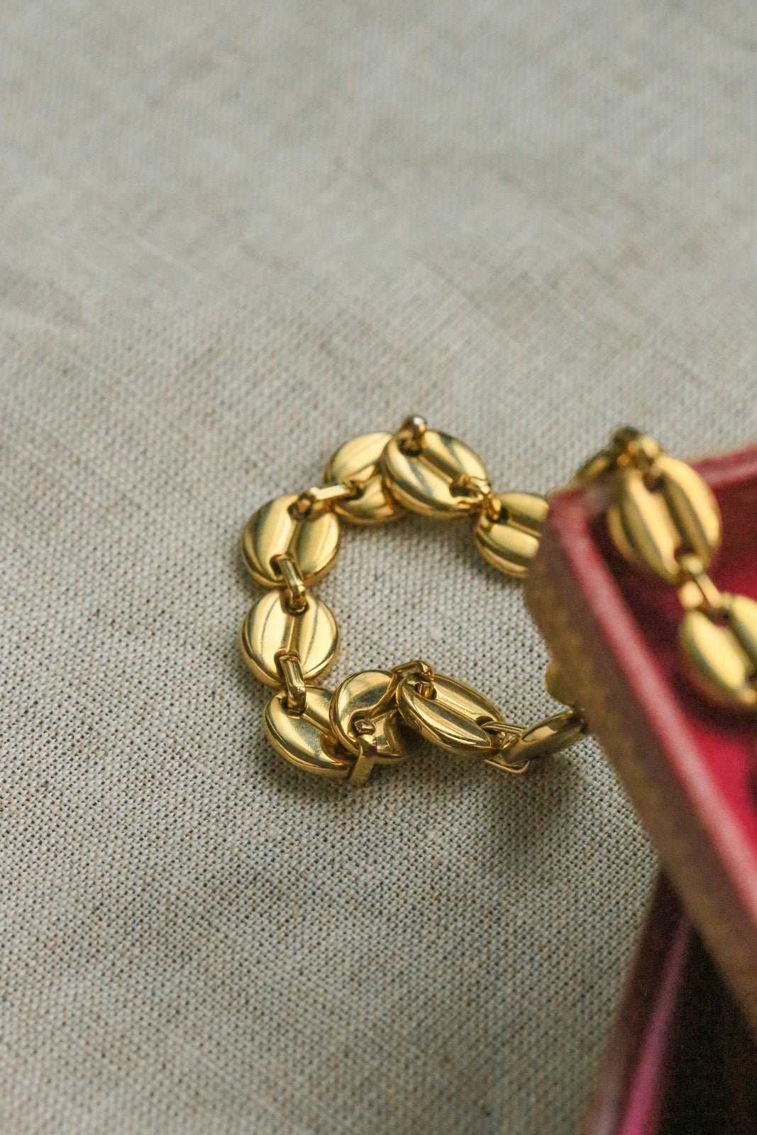 Cressida Necklace - has waterproof, durable, elegant and vintage inspired jewelry