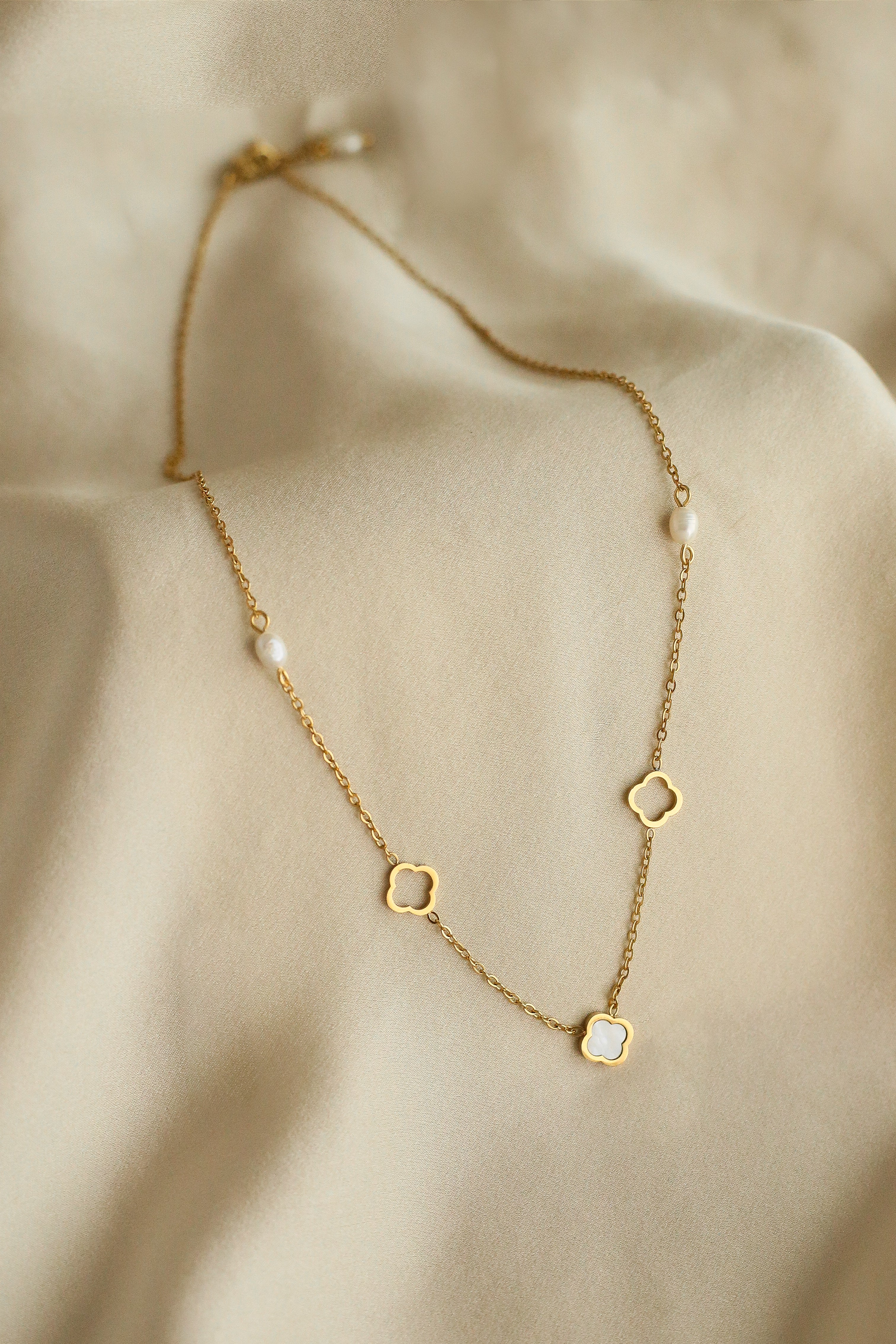 Cristina Set - has waterproof, durable, elegant and vintage inspired jewelry