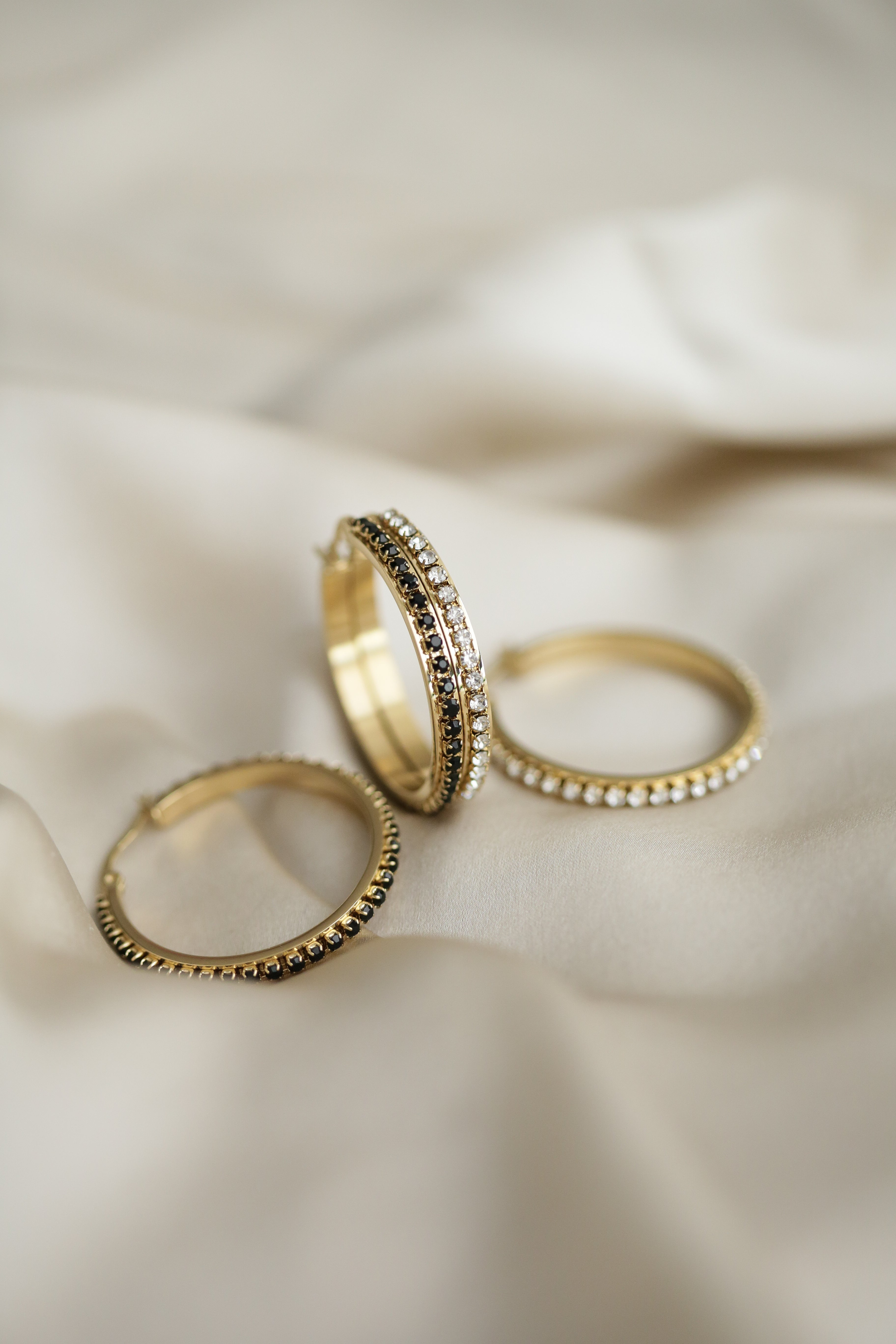 Cubic Zirconias Hoops - Boutique Minimaliste has waterproof, durable, elegant and vintage inspired jewelry