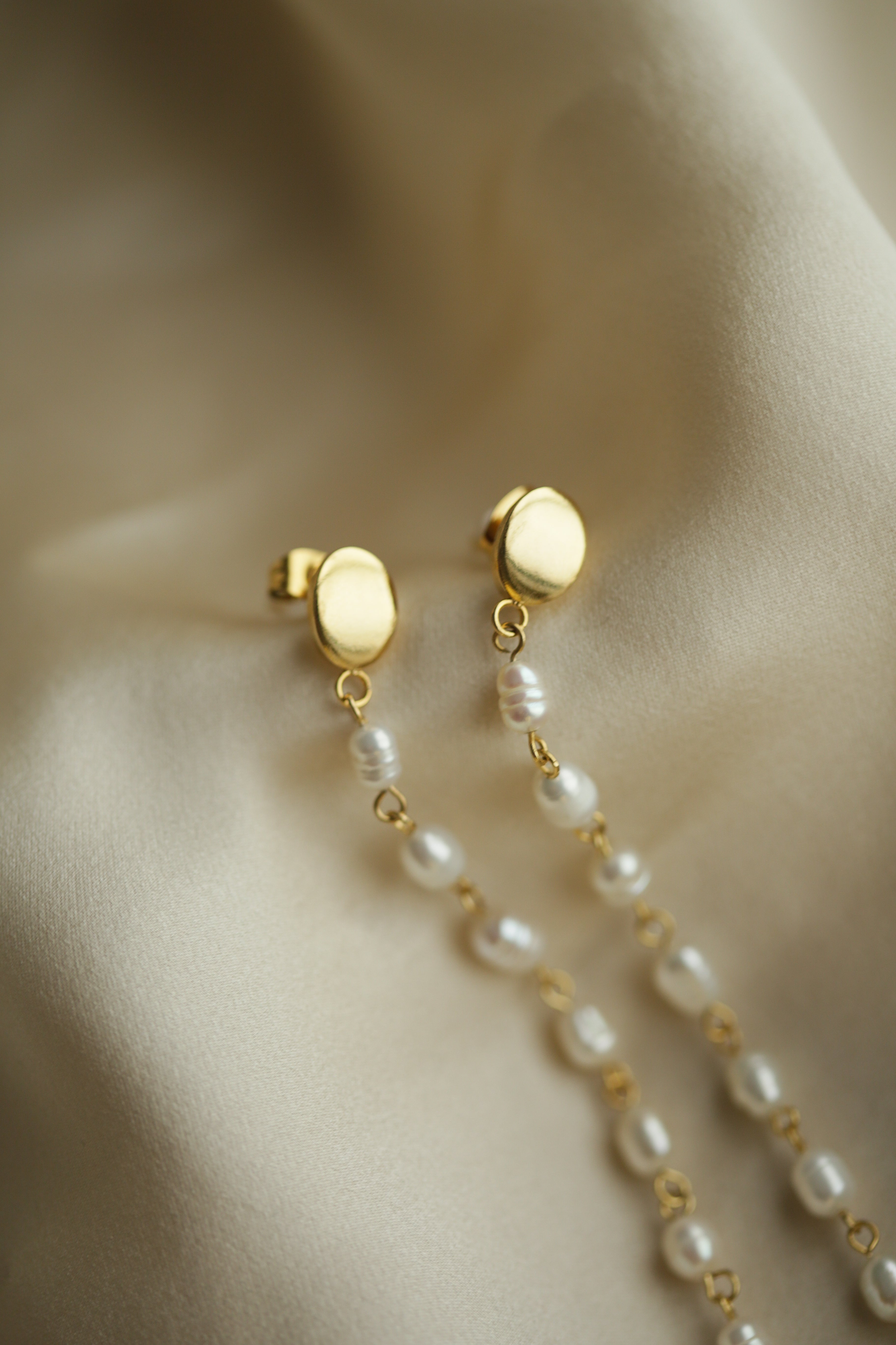 Delicate Freswater Pearls Long Earrings - Boutique Minimaliste has waterproof, durable, elegant and vintage inspired jewelry