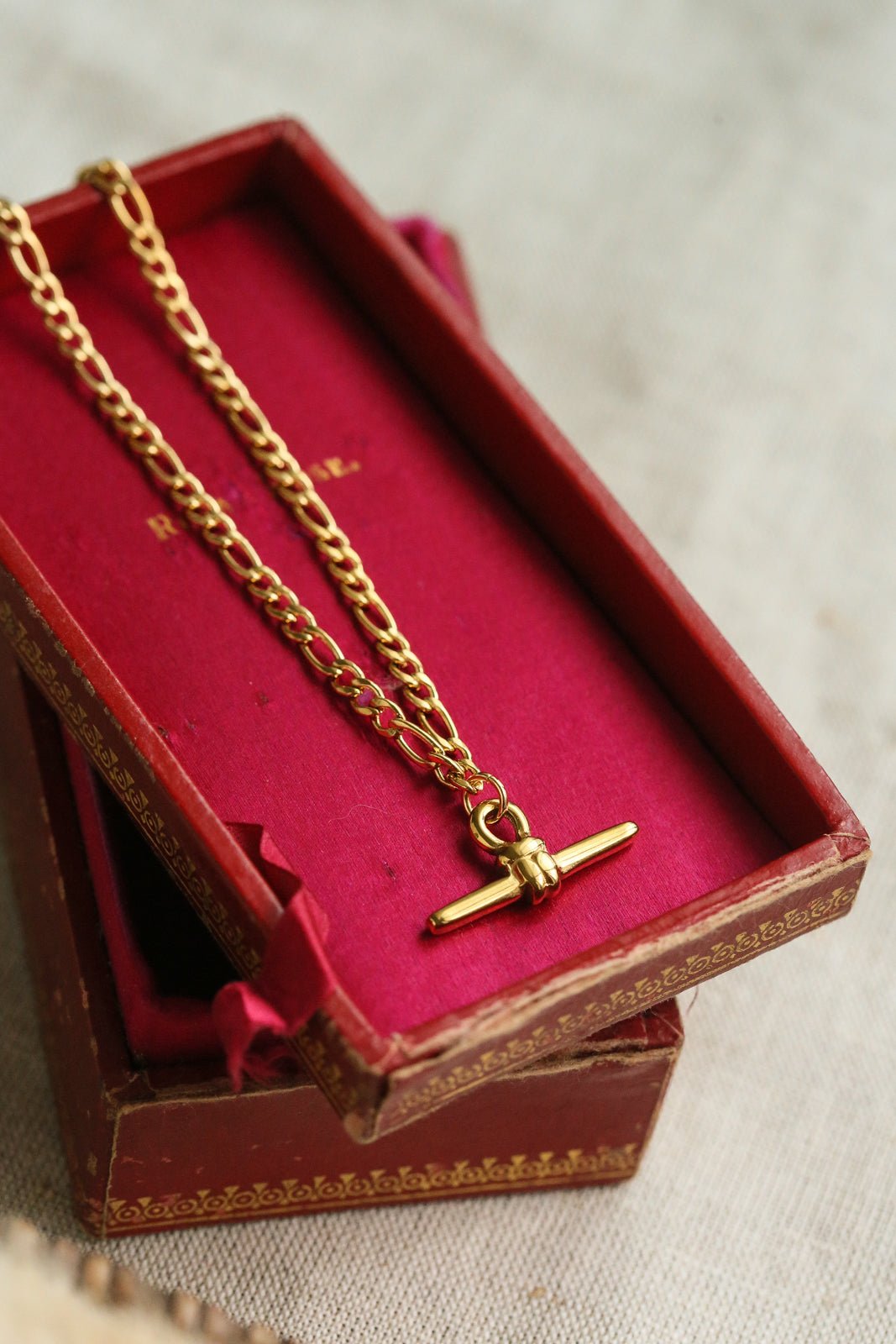 Elara Necklace - has waterproof, durable, elegant and vintage inspired jewelry