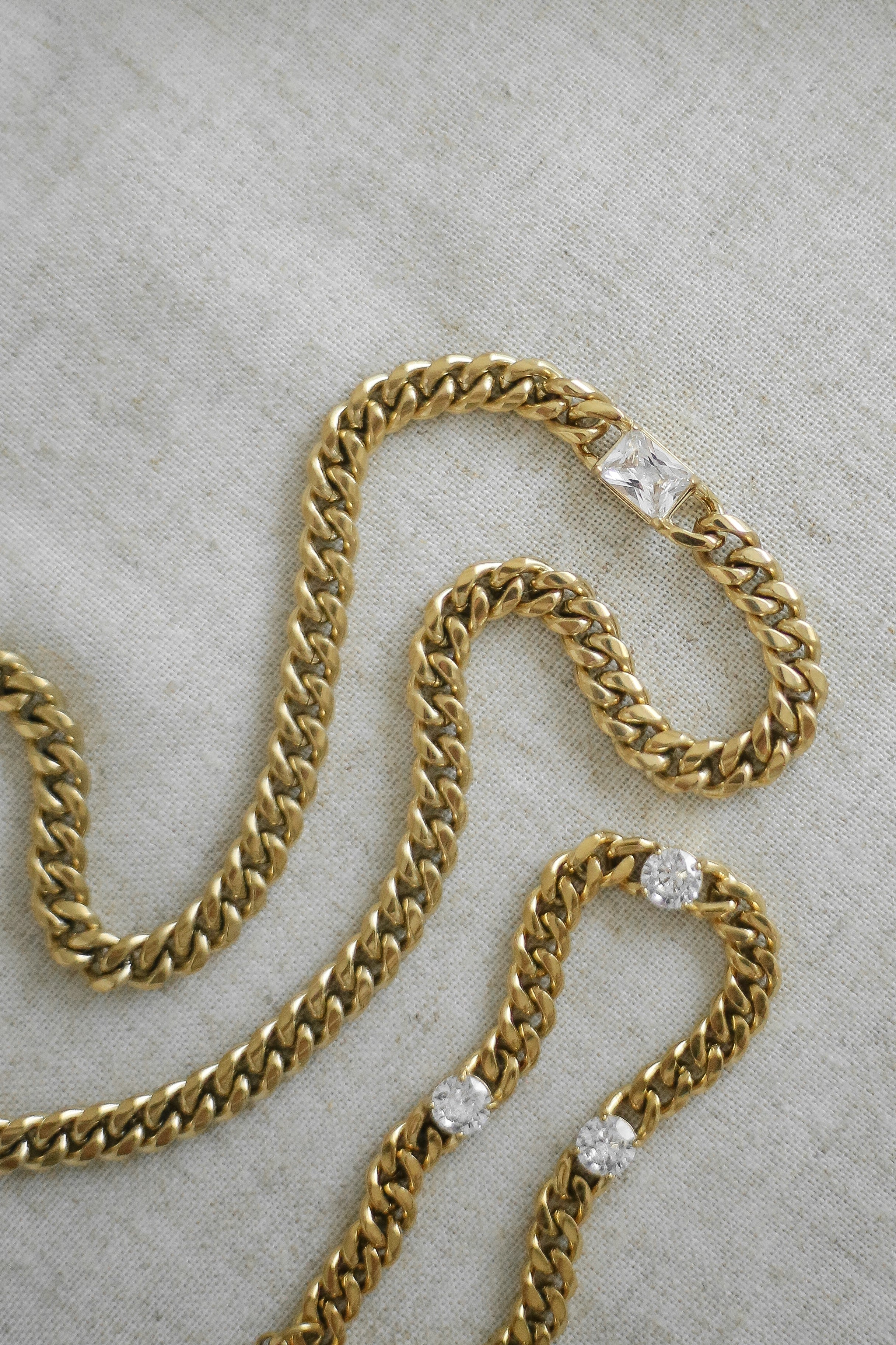 Eleanora Bracelet - has waterproof, durable, elegant and vintage inspired jewelry