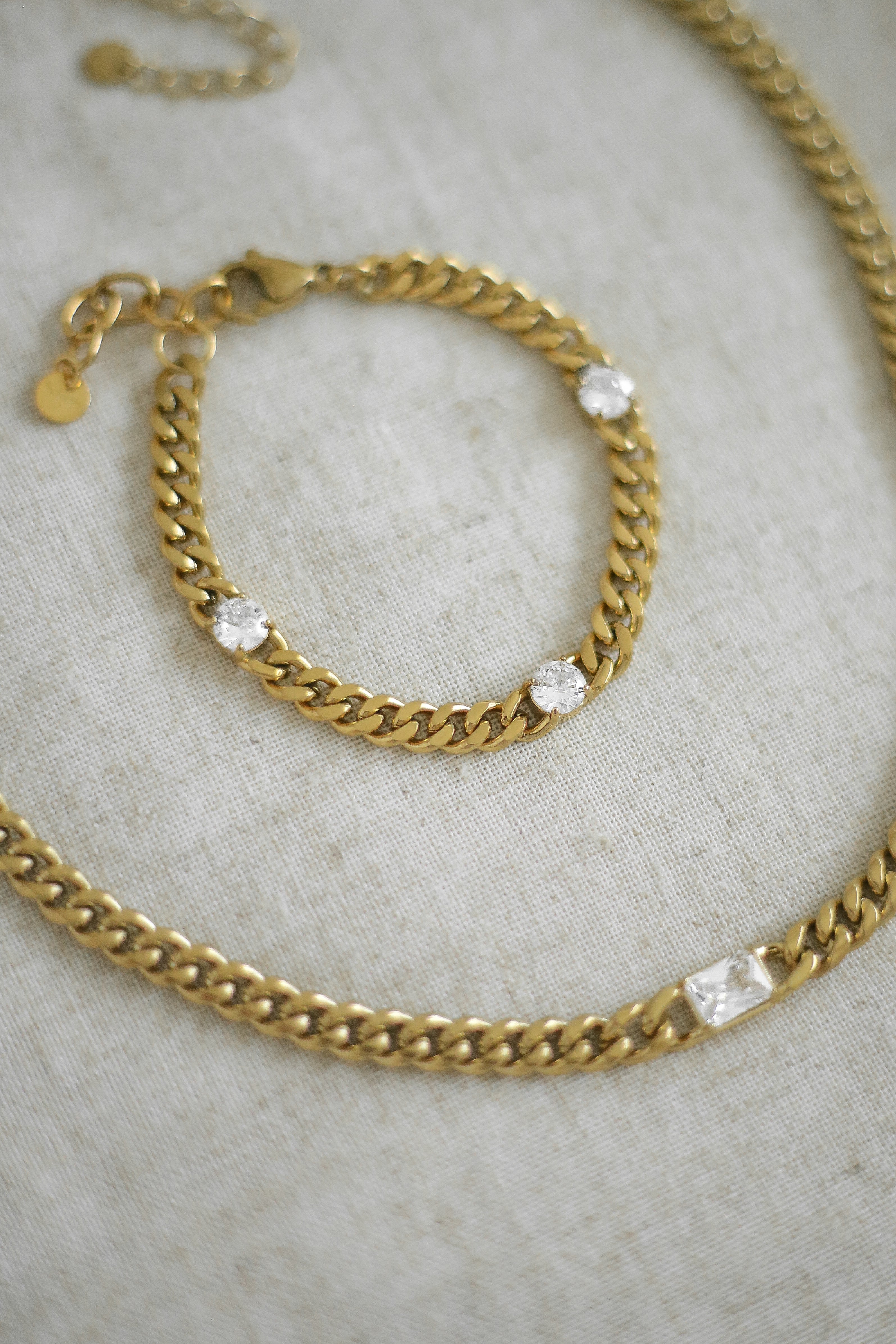 Eleanora Bracelet - has waterproof, durable, elegant and vintage inspired jewelry