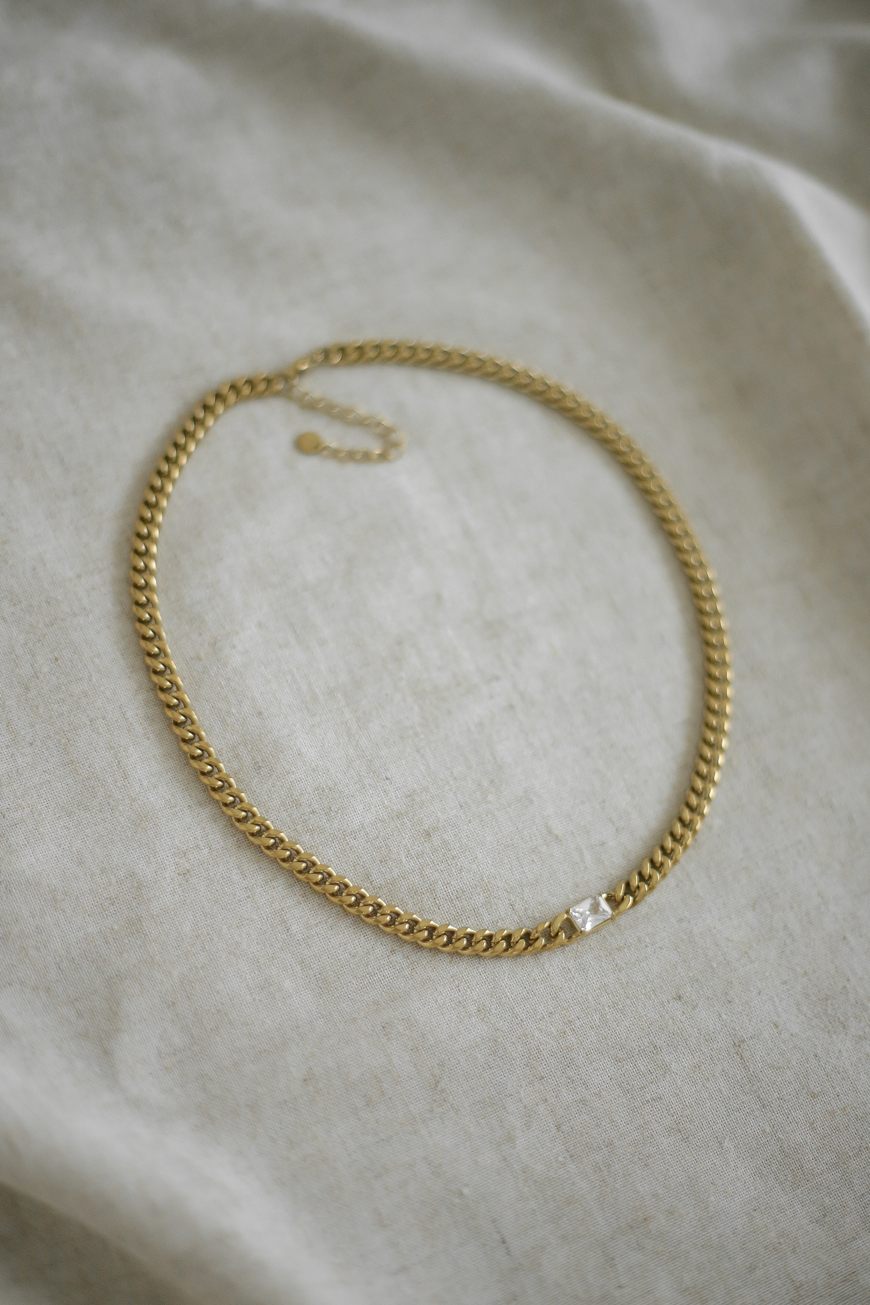 Eleanora Necklace - has waterproof, durable, elegant and vintage inspired jewelry