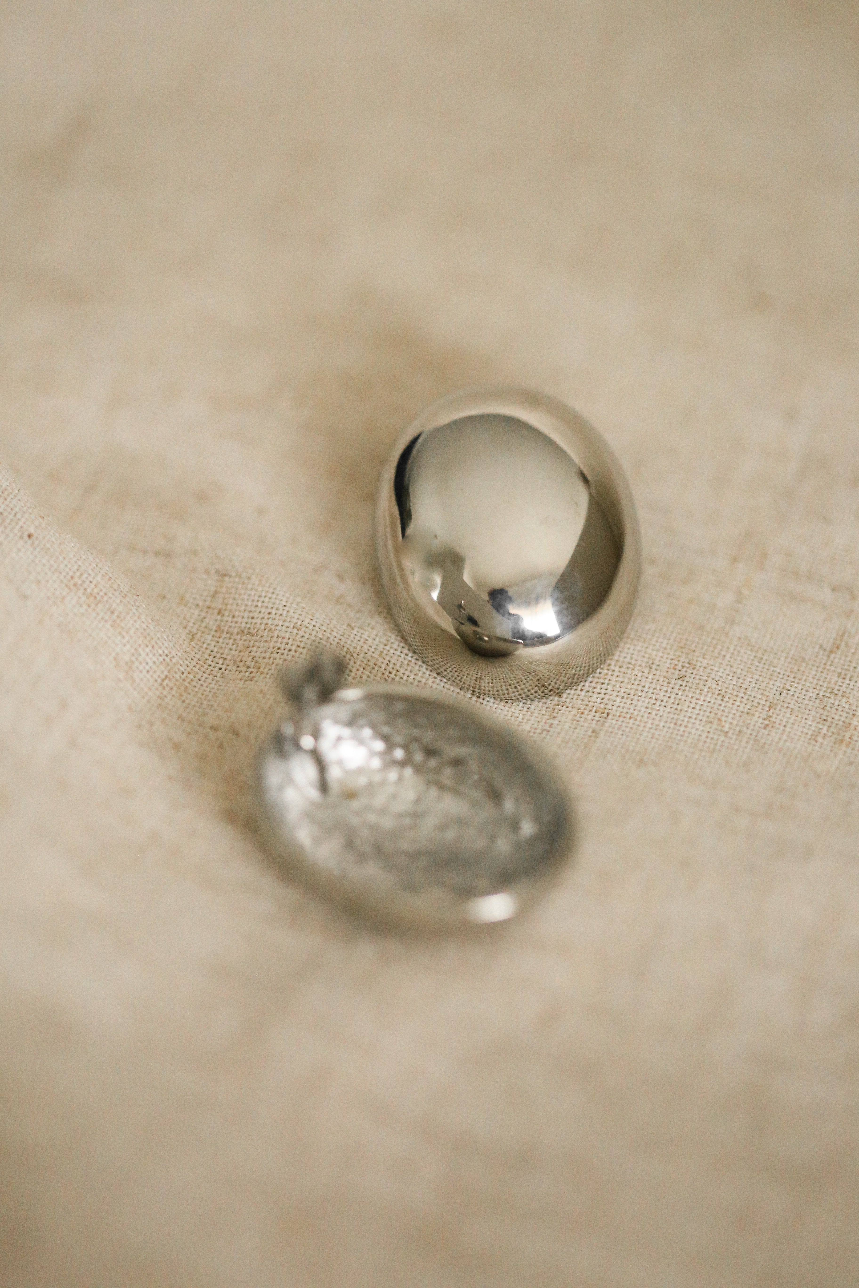 Éloise Earrings - has waterproof, durable, elegant and vintage inspired jewelry
