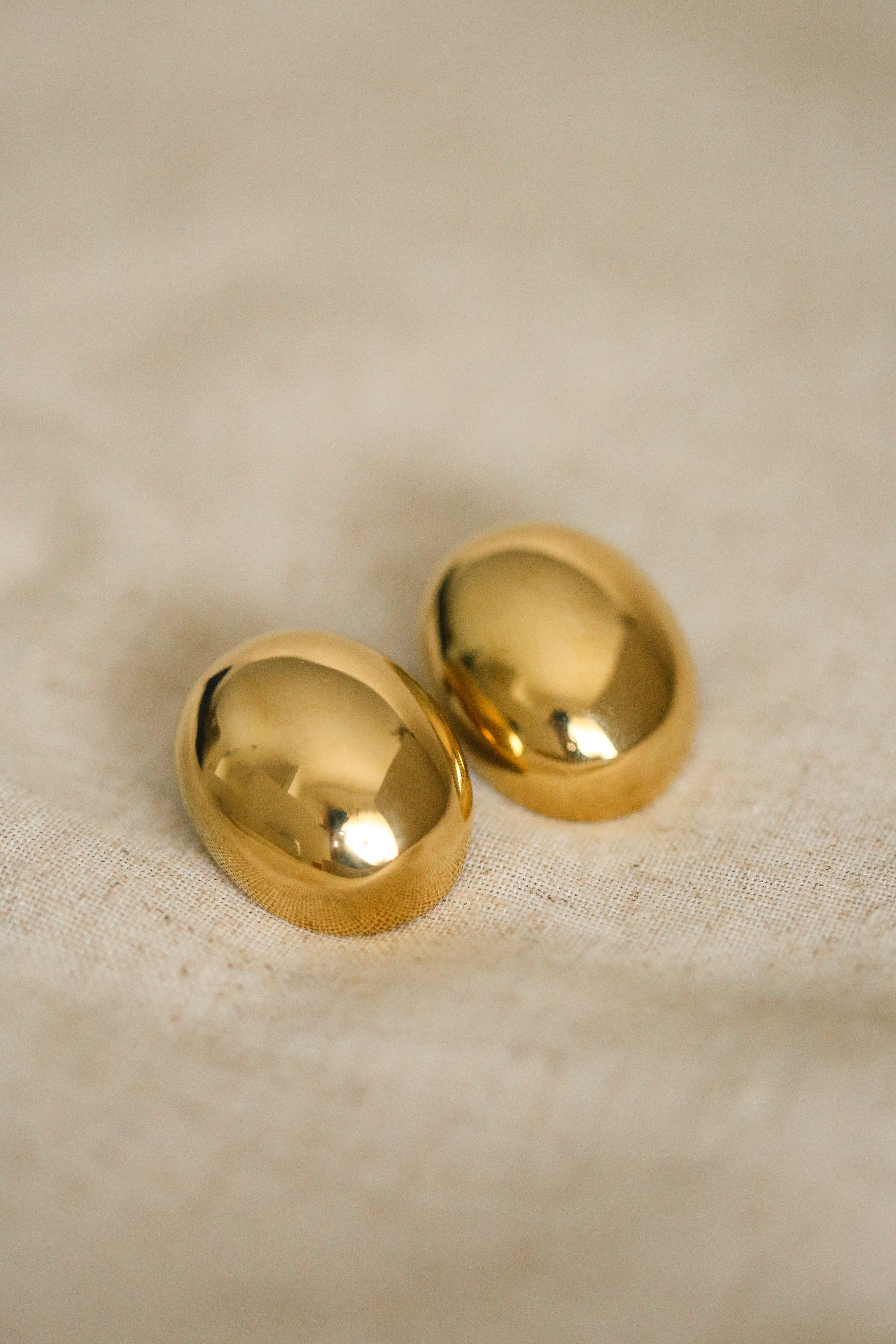 Éloise Earrings - has waterproof, durable, elegant and vintage inspired jewelry