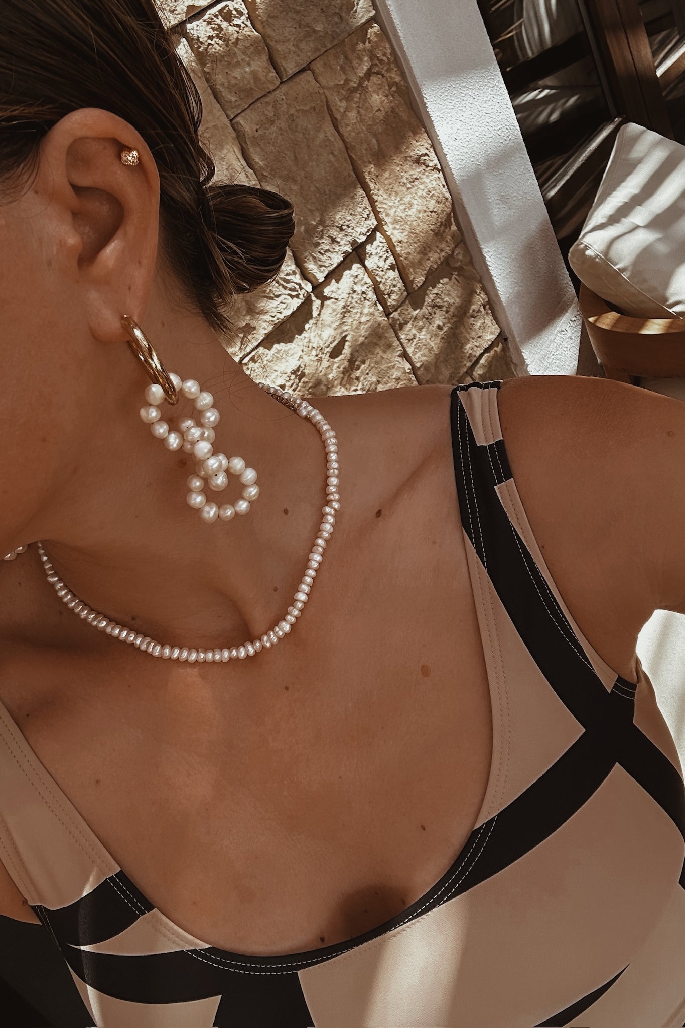 Entangled Pearls Hoops - Boutique Minimaliste has waterproof, durable, elegant and vintage inspired jewelry