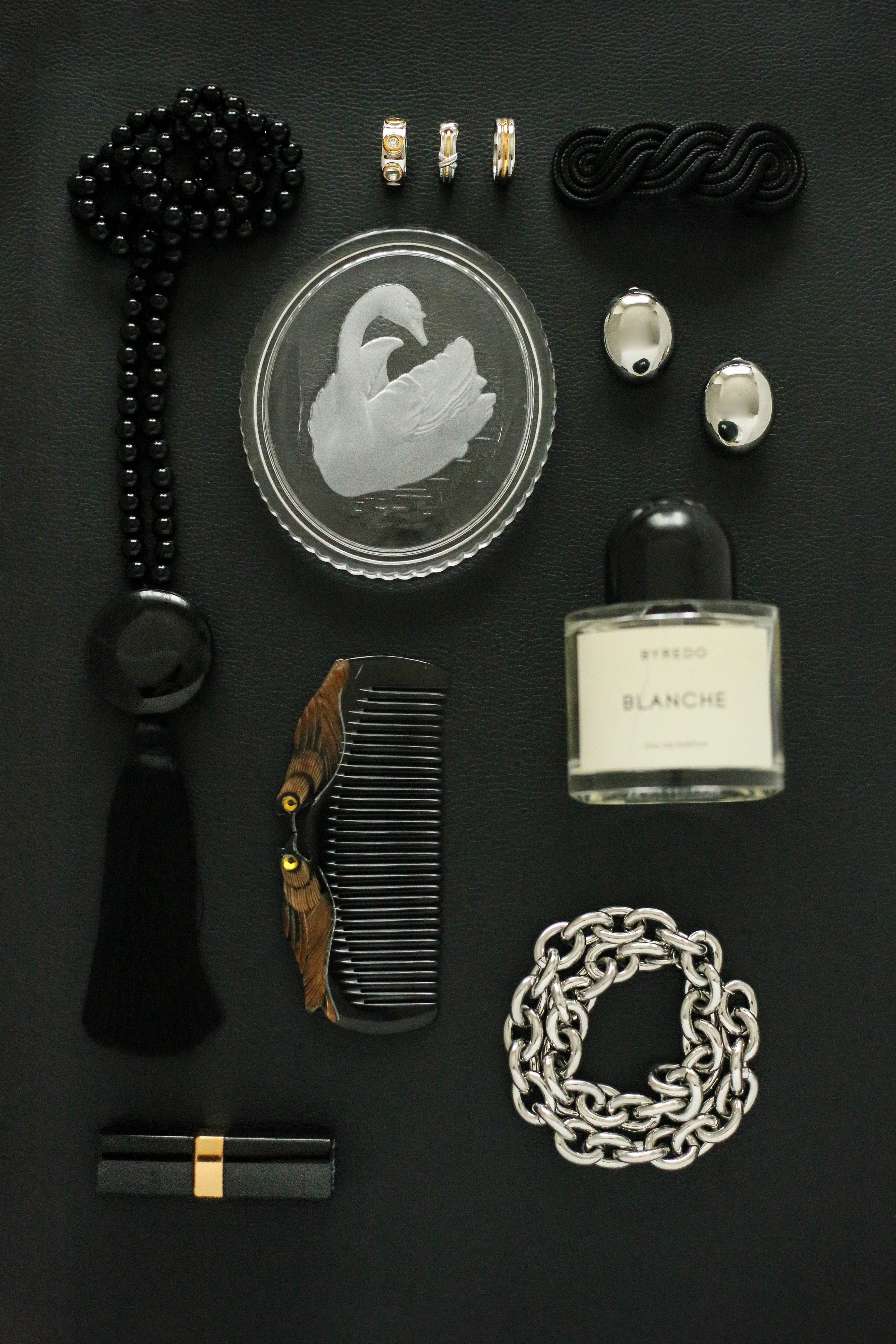 Guillemette Necklace - has waterproof, durable, elegant and vintage inspired jewelry