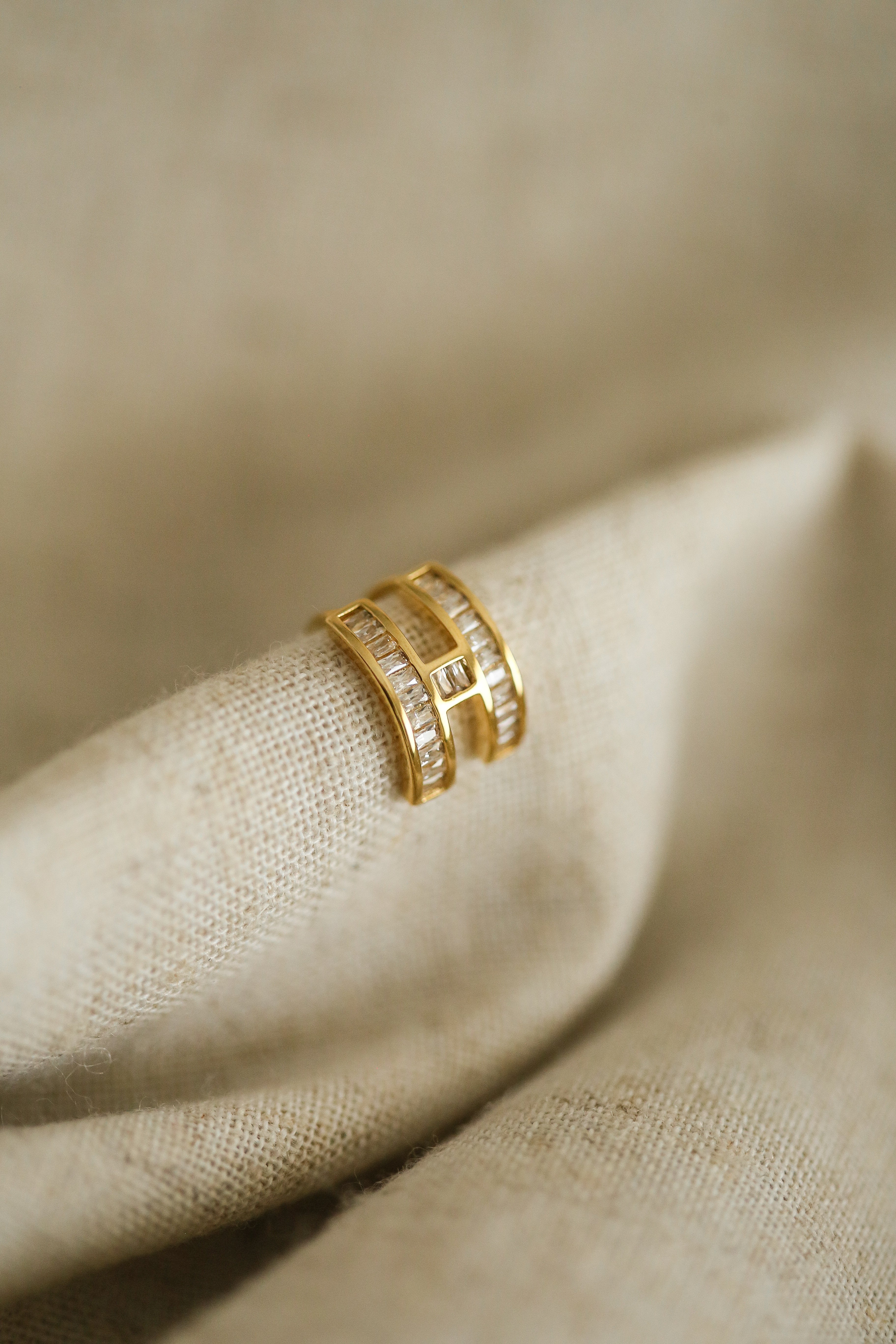 Honorine Ear Cuff - has waterproof, durable, elegant and vintage inspired jewelry