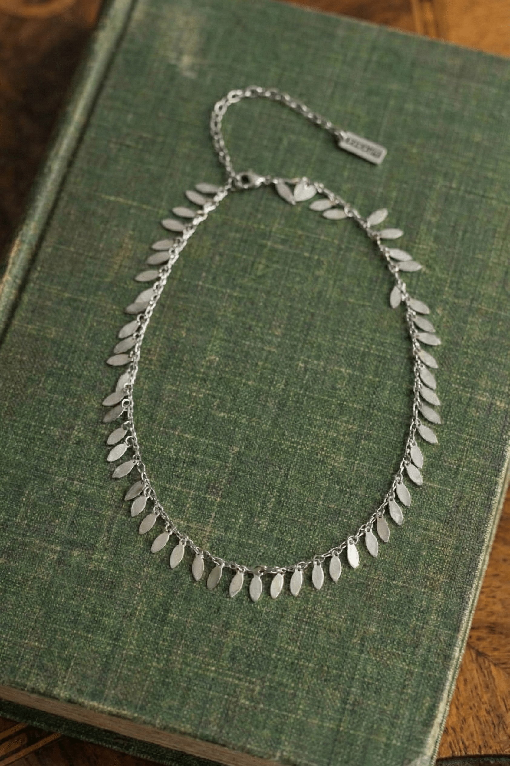 Joanna Choker - has waterproof, durable, elegant and vintage inspired jewelry