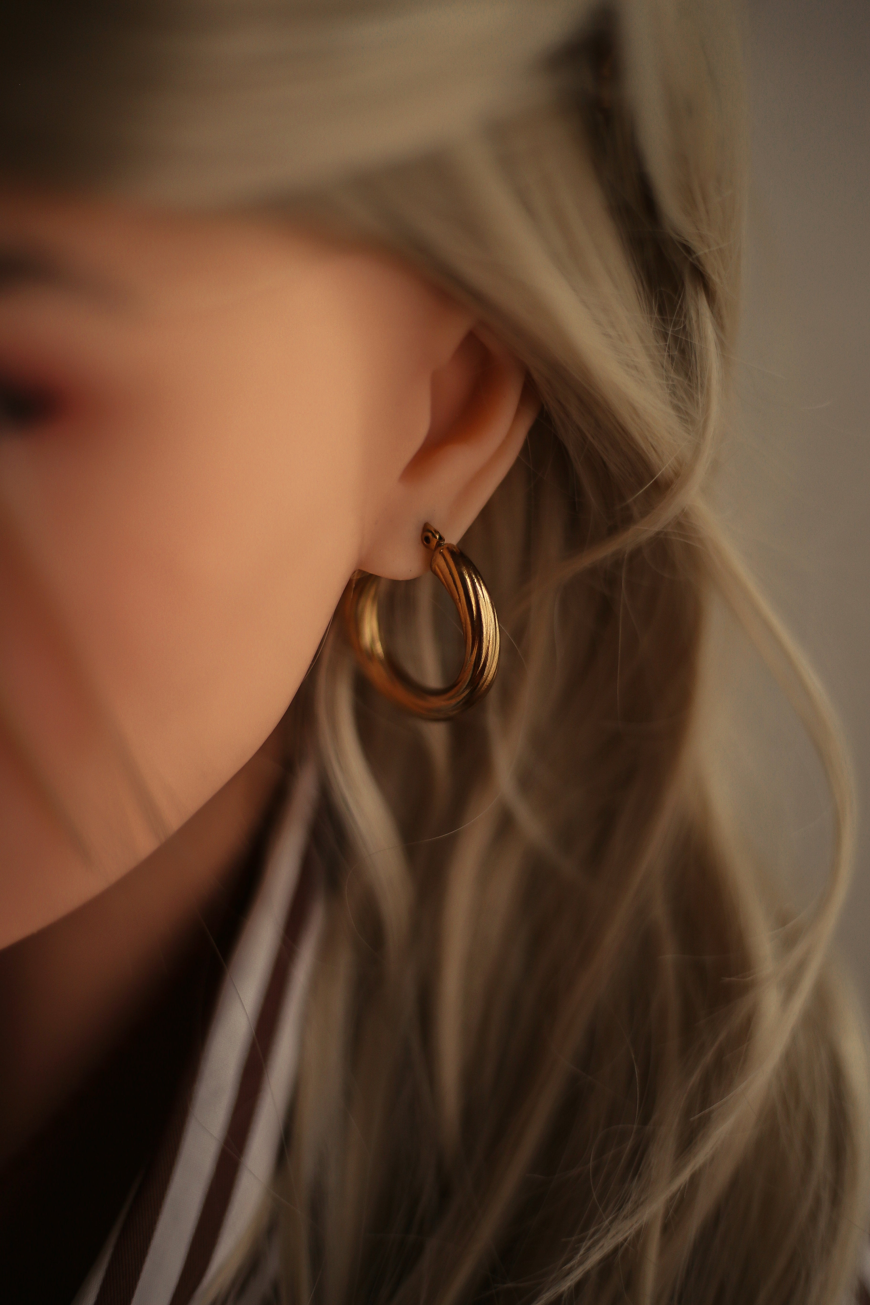 Lea Hoop Earrings - has waterproof, durable, elegant and vintage inspired jewelry