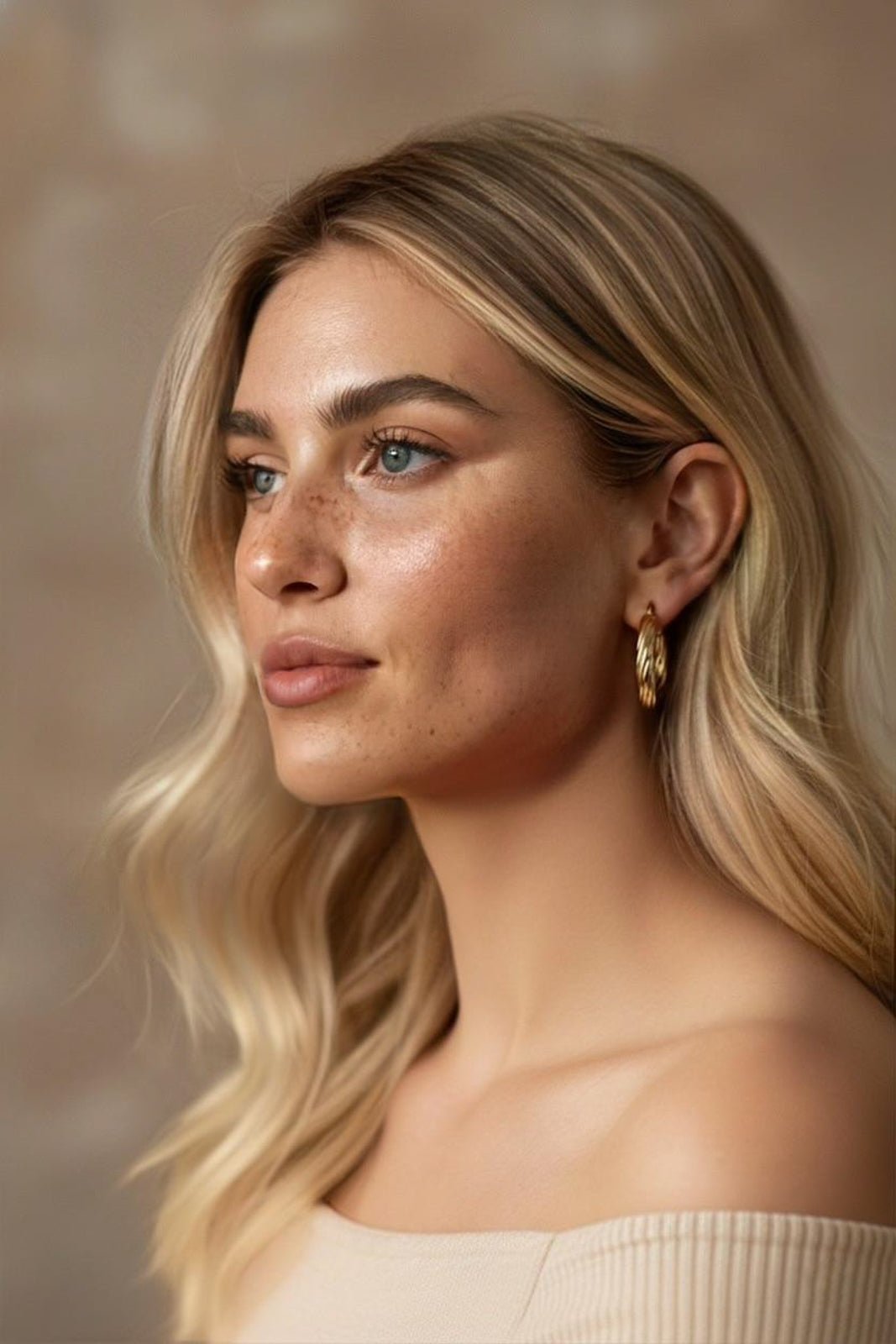 Lea Hoops - has waterproof, durable, elegant and vintage inspired jewelry