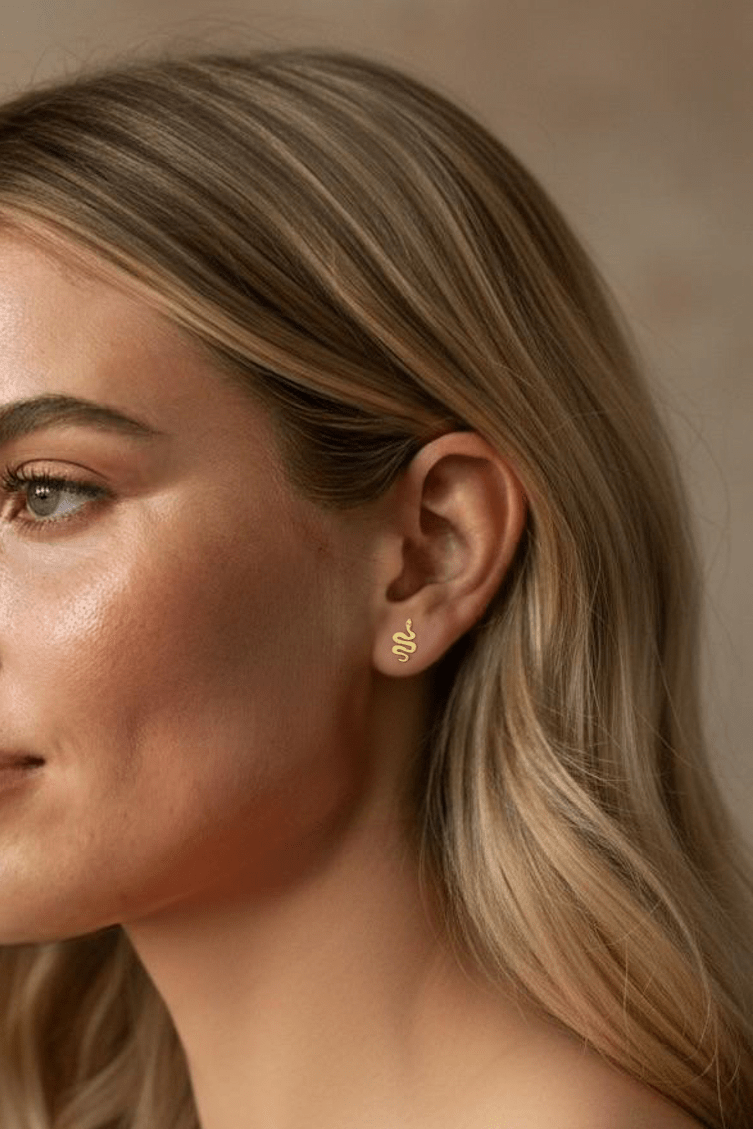 Lille Tiny Studs - has waterproof, durable, elegant and vintage inspired jewelry