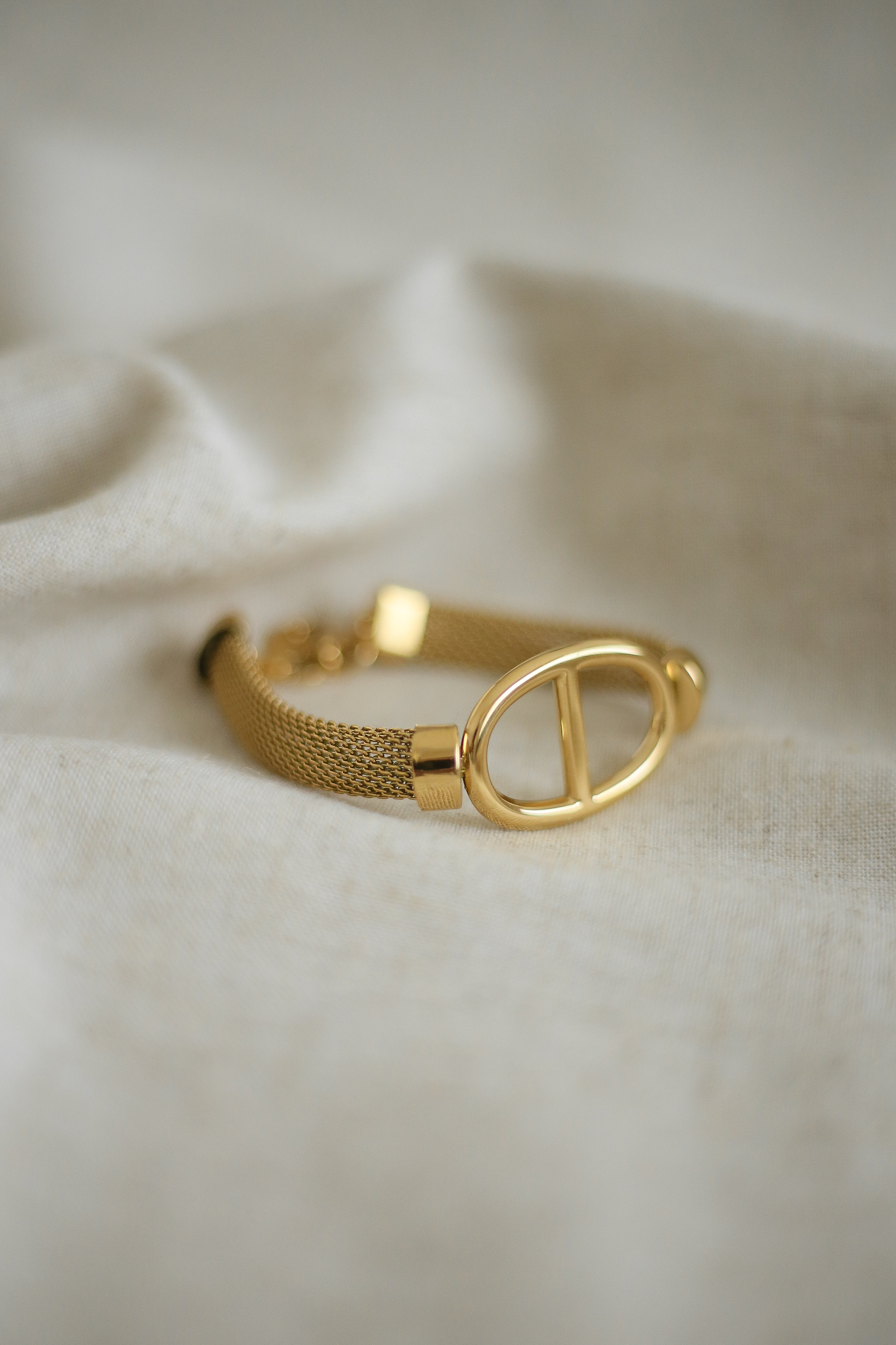 Marine Bracelet - has waterproof, durable, elegant and vintage inspired jewelry