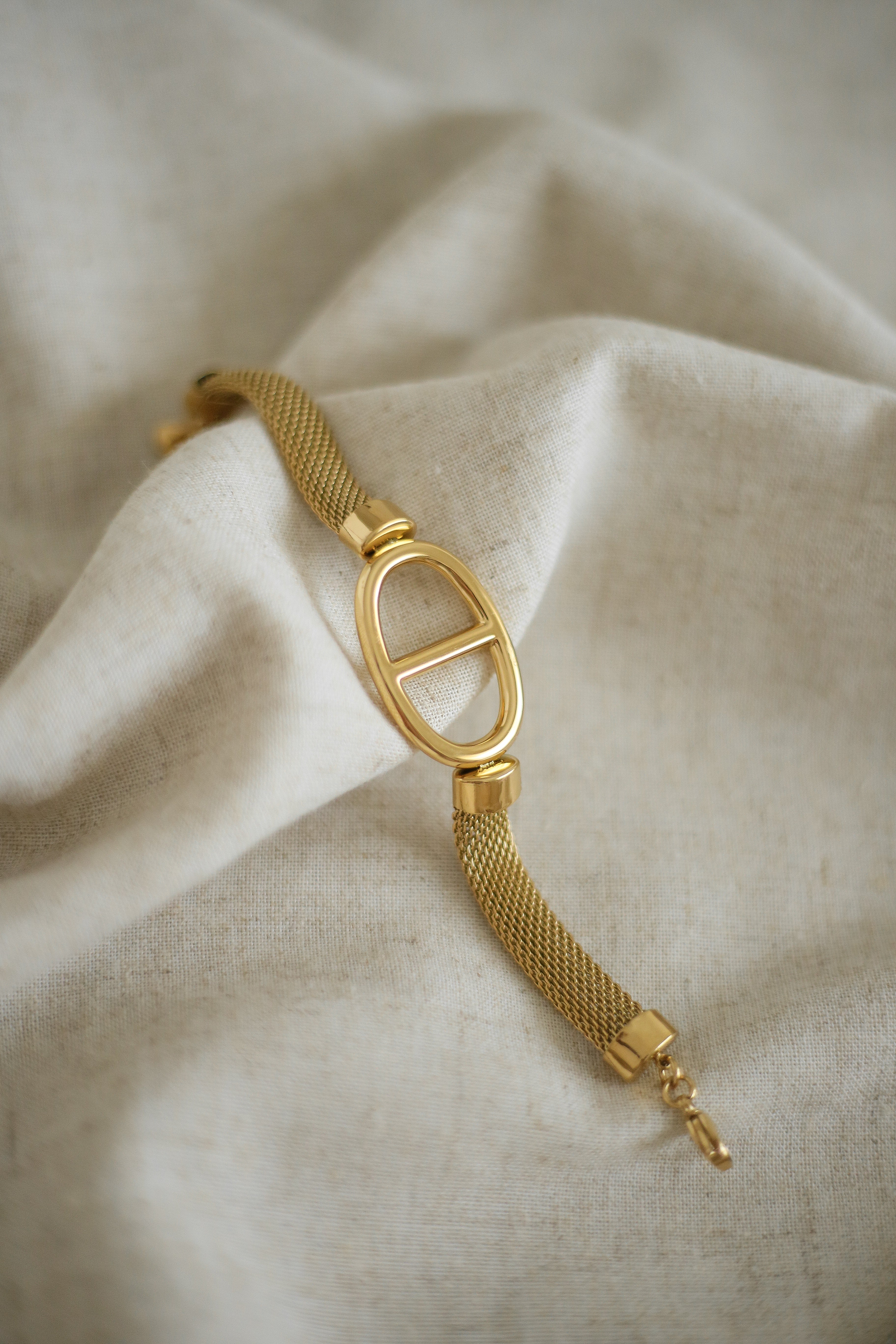 Marine Bracelet - has waterproof, durable, elegant and vintage inspired jewelry