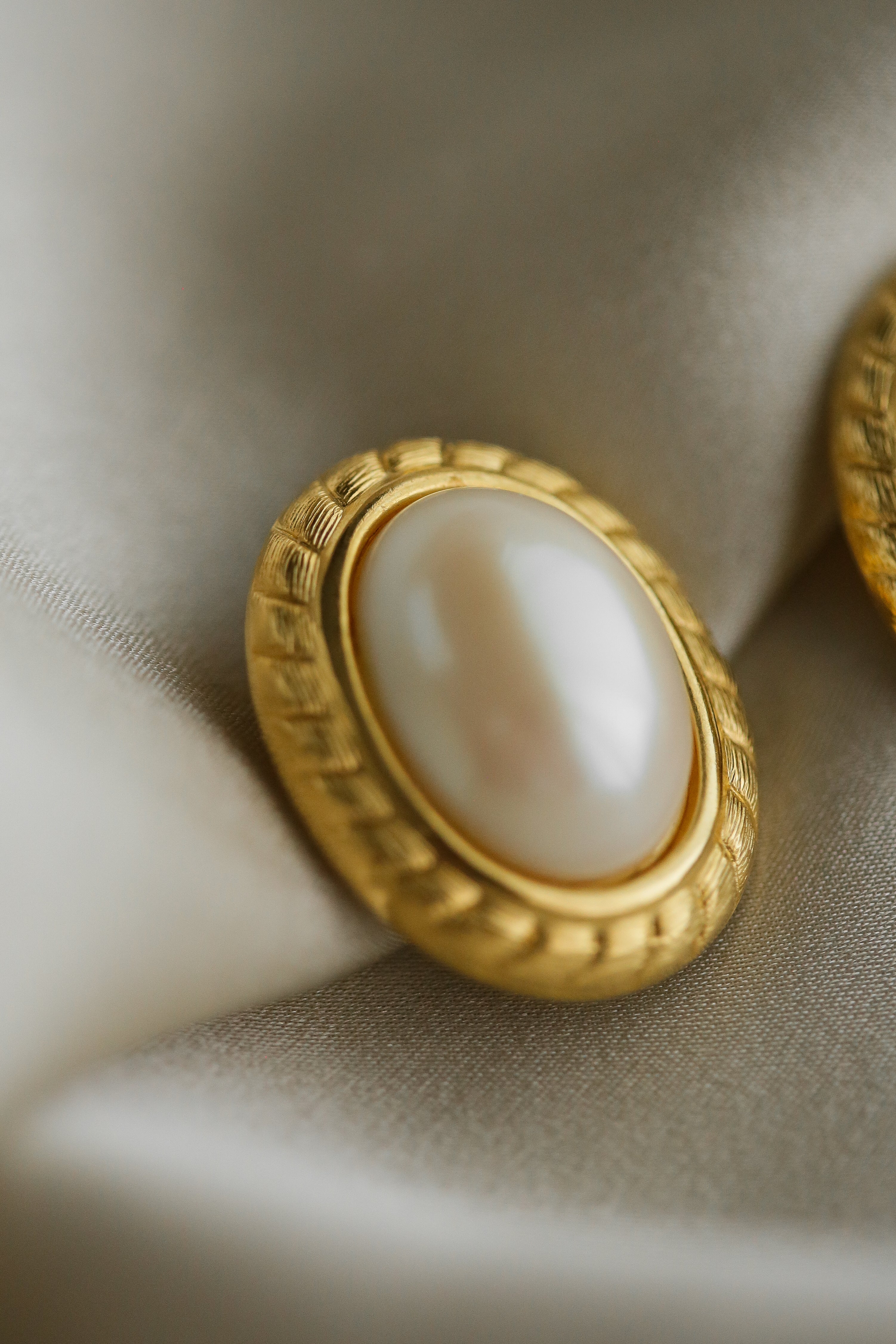 Miriam (Vintage) Earrings - Boutique Minimaliste has waterproof, durable, elegant and vintage inspired jewelry