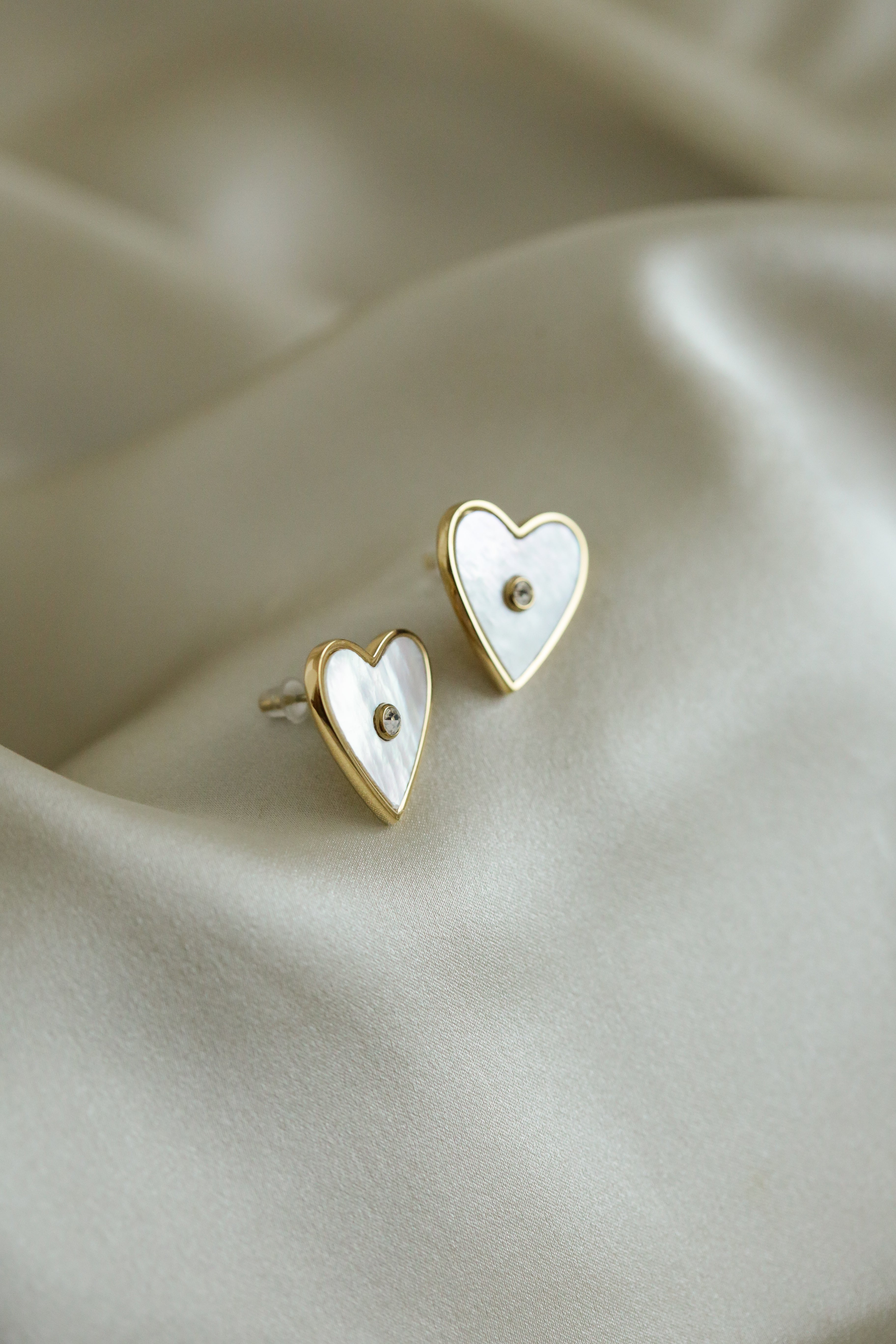 Mother of Pearl Heart Studs - Boutique Minimaliste has waterproof, durable, elegant and vintage inspired jewelry